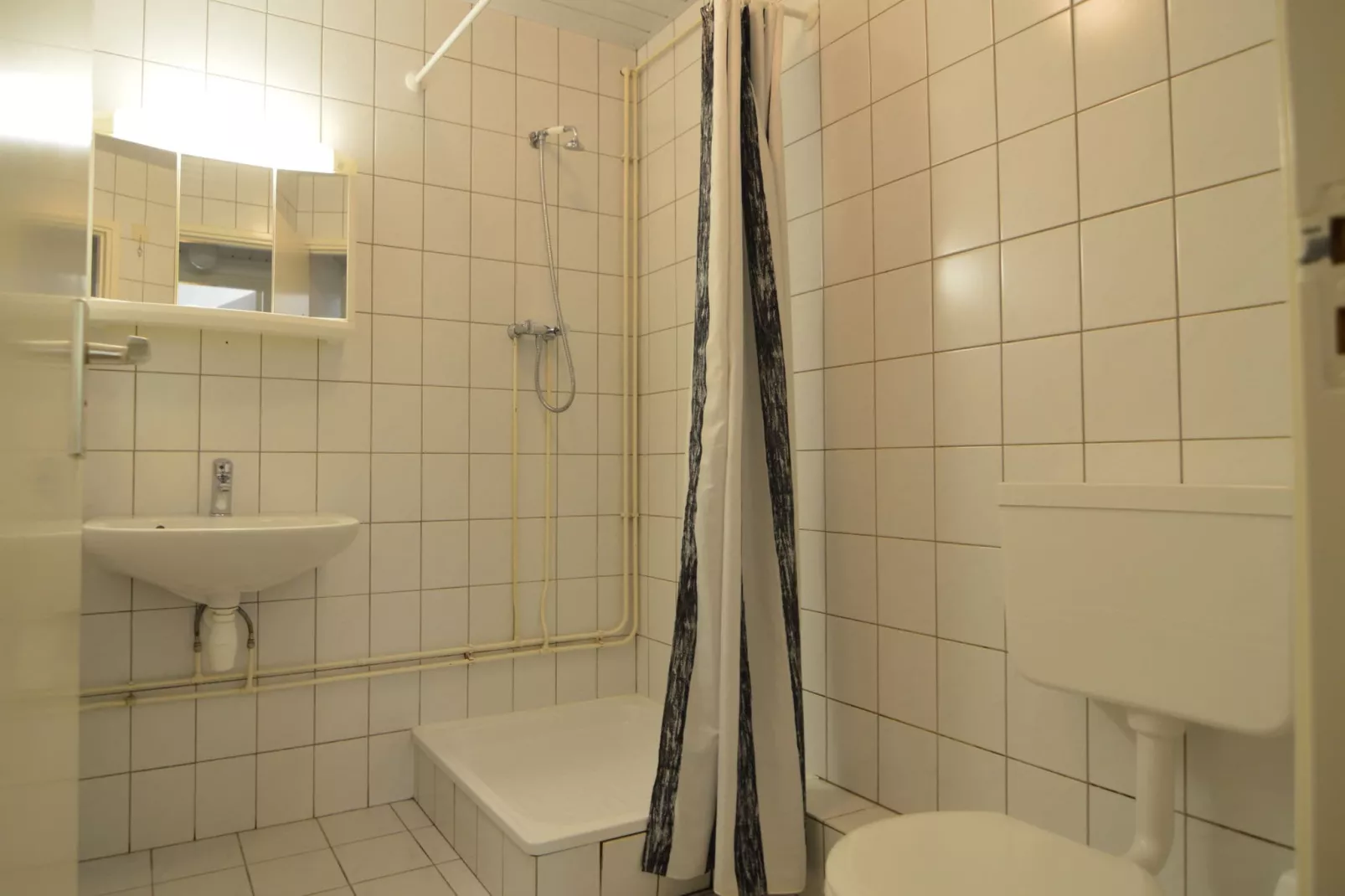 Zonnebloem-Badkamer