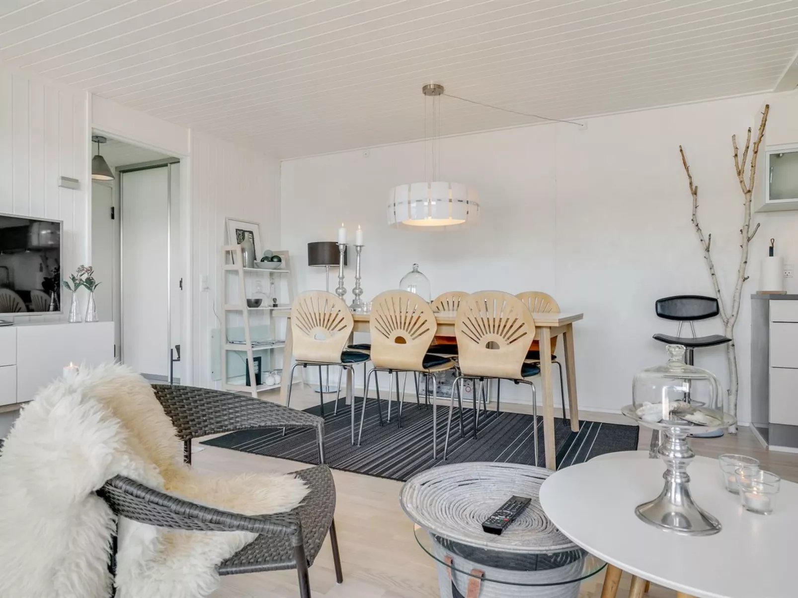 "Tarvo" - 400m from the sea-Binnen