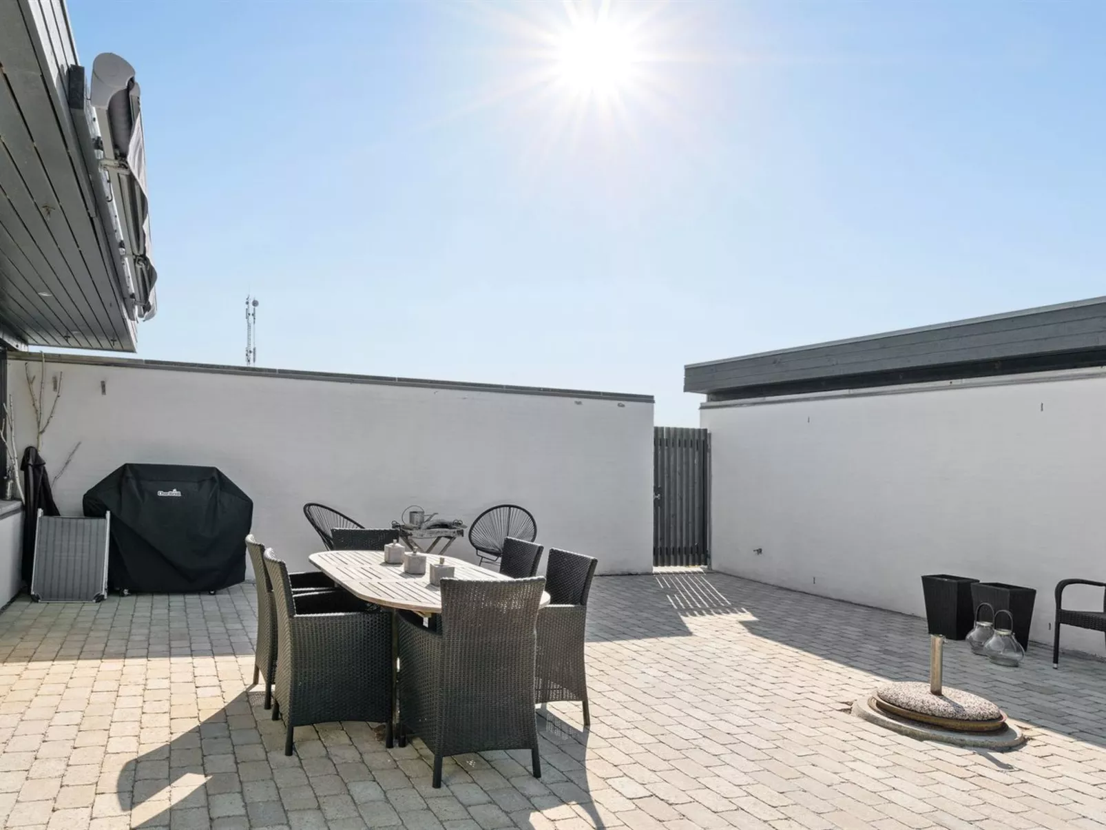 "Tarvo" - 400m from the sea-Buiten