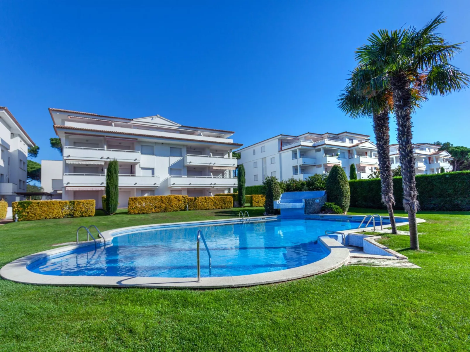 GreenMar B Down/bajo acceso piscina/Pool-Buiten