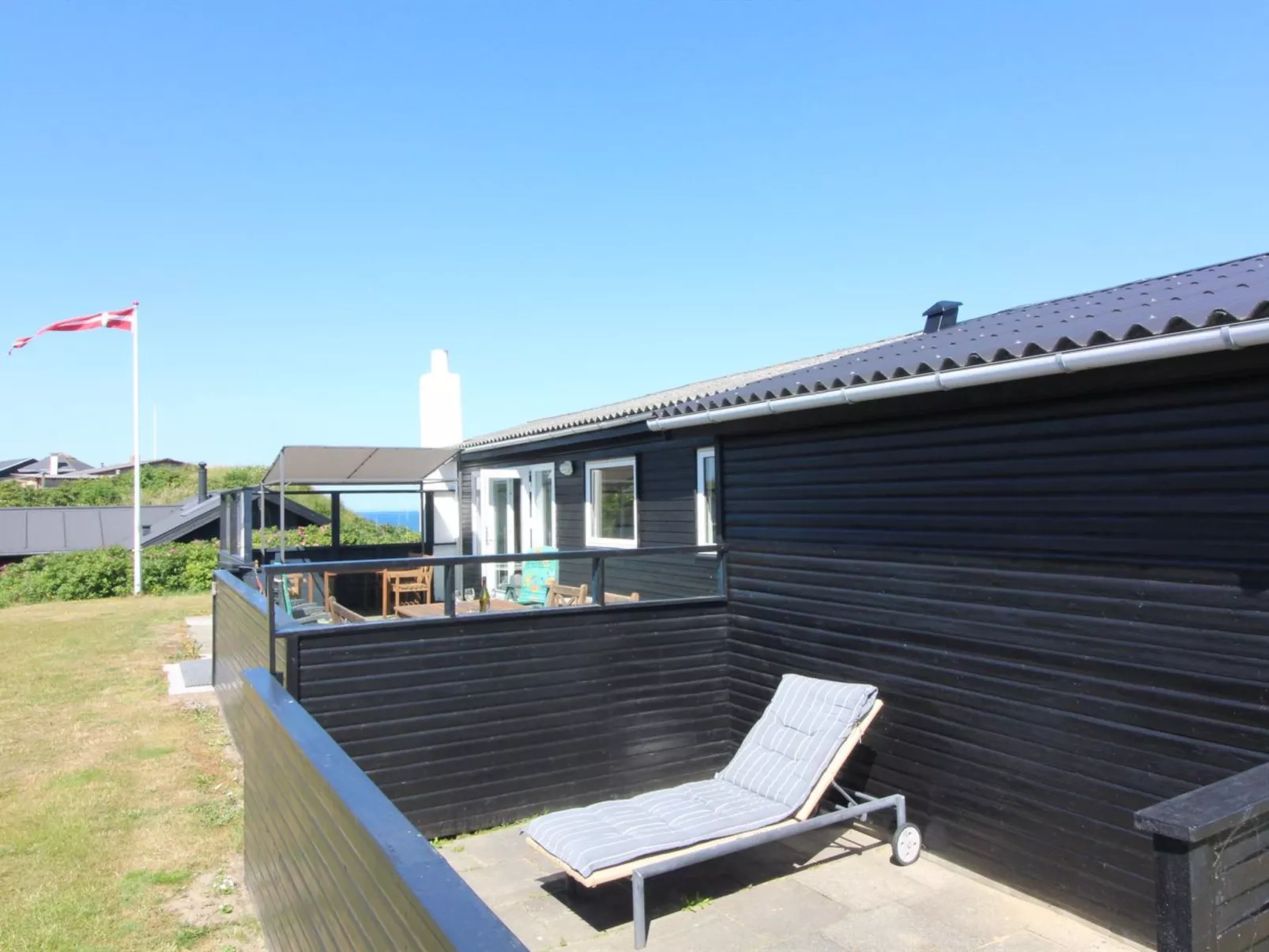 "Ellynor" - 200m from the sea-Buiten