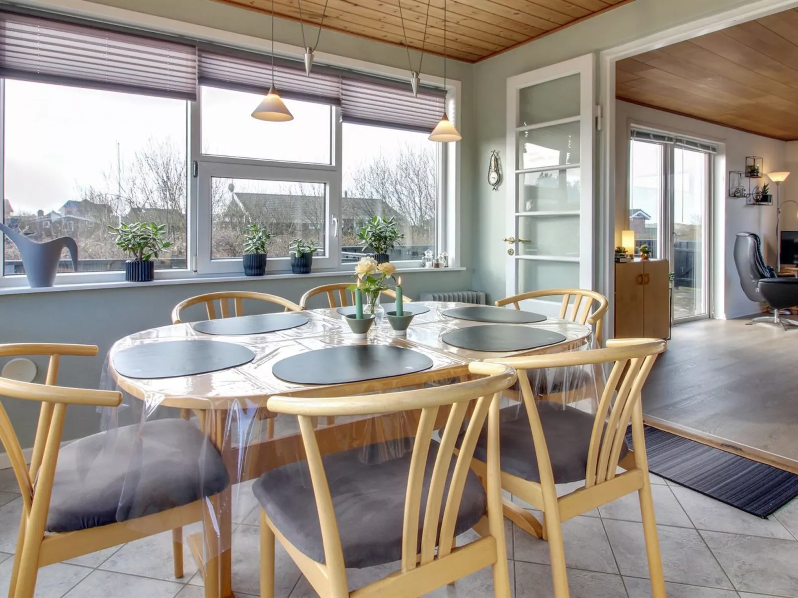 "Pupa" - 500m from the sea-Binnen