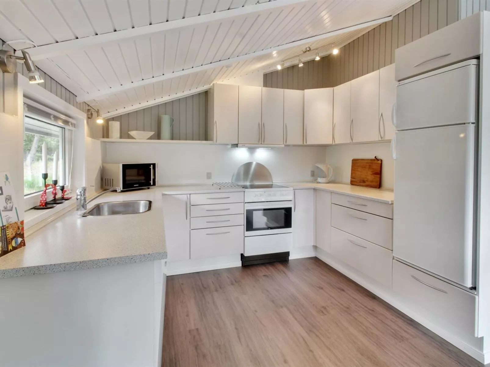 "Cajsa" - 1.5km from the sea-Binnen