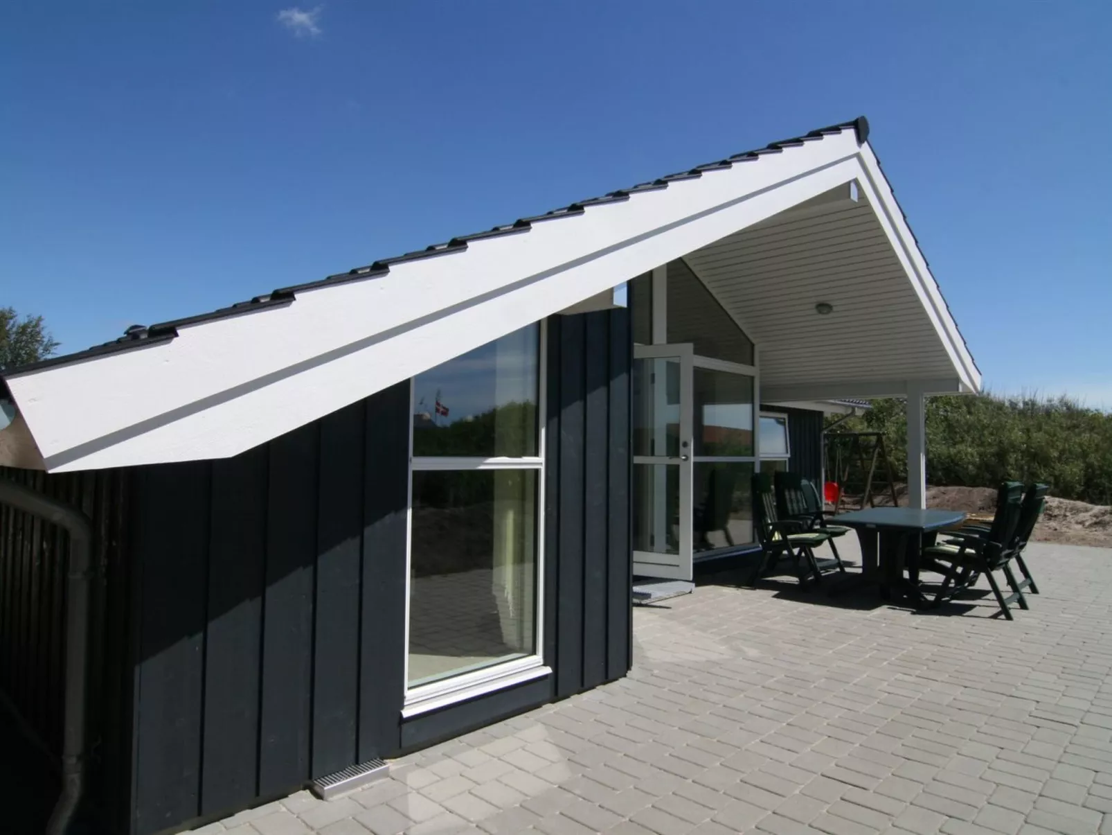 "Dagny" - 300m from the sea-Binnen