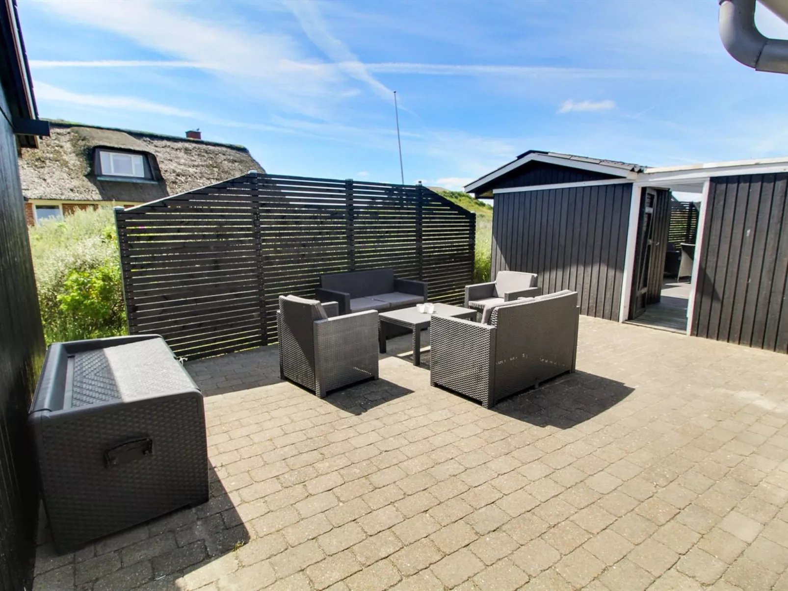 "Aatos" - 500m from the sea