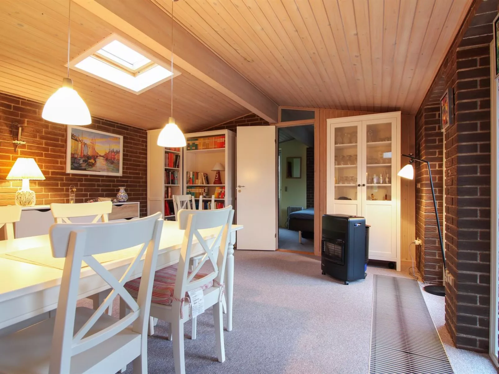 "Sessa" - 800m from the sea-Binnen