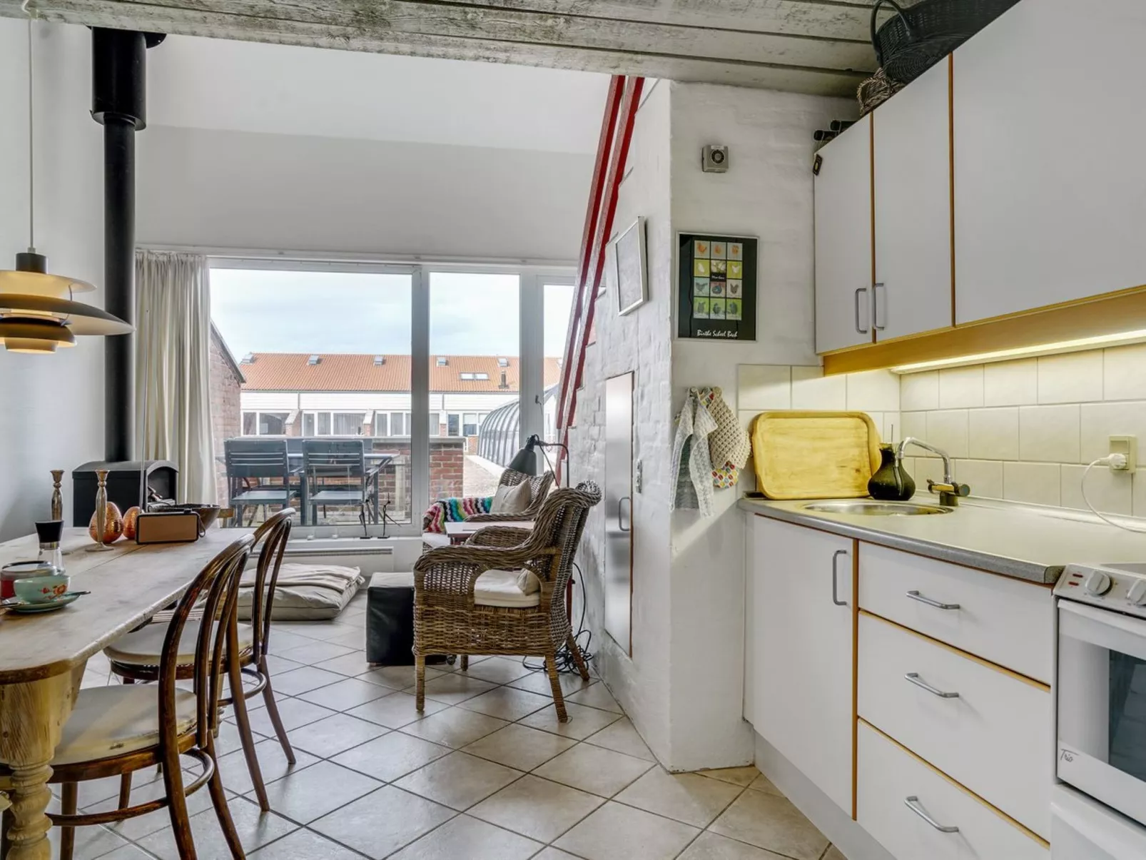 "Ulpu" - 500m from the sea-Binnen