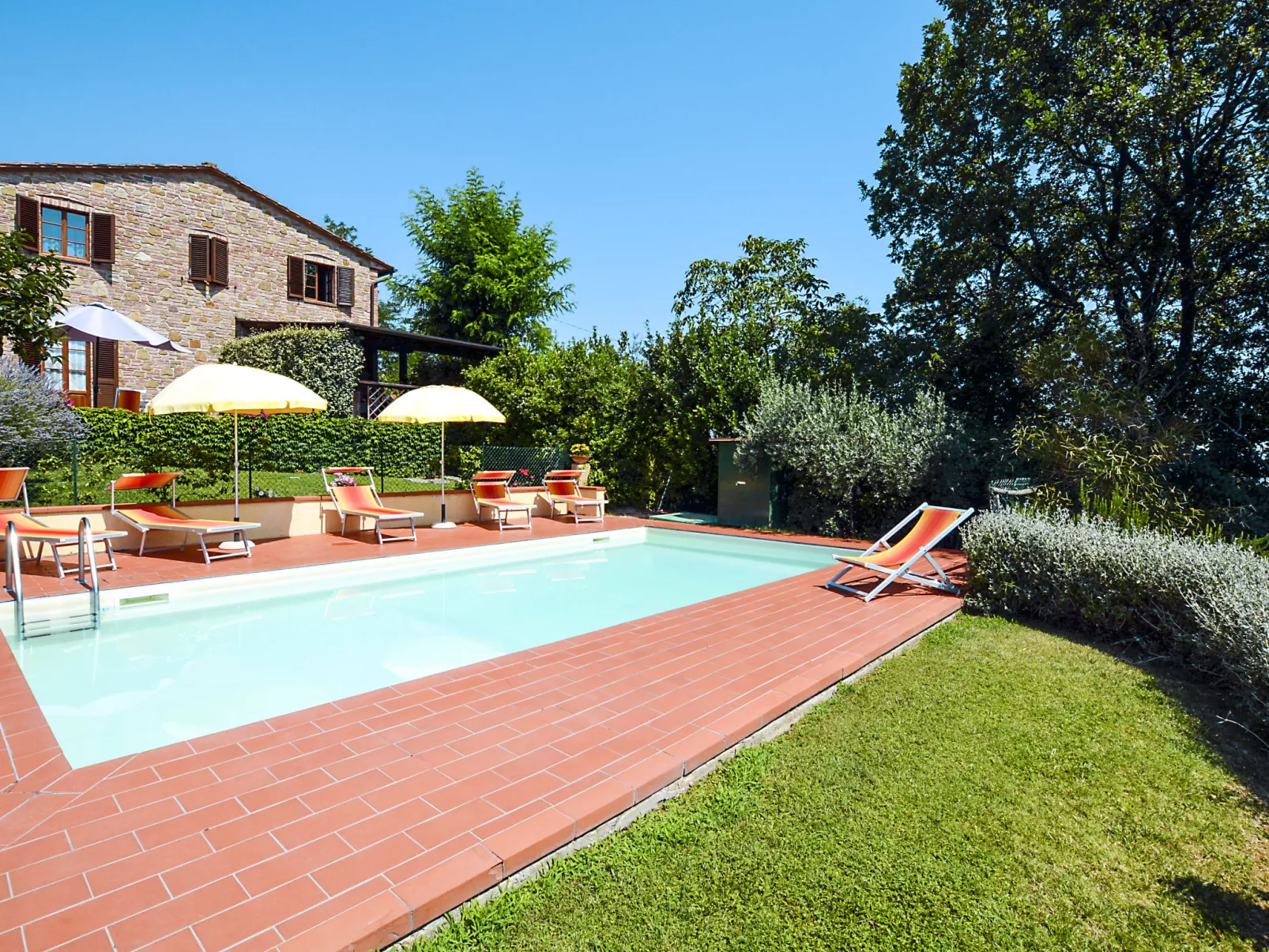 Casa Daniela (GAM310)-Buiten