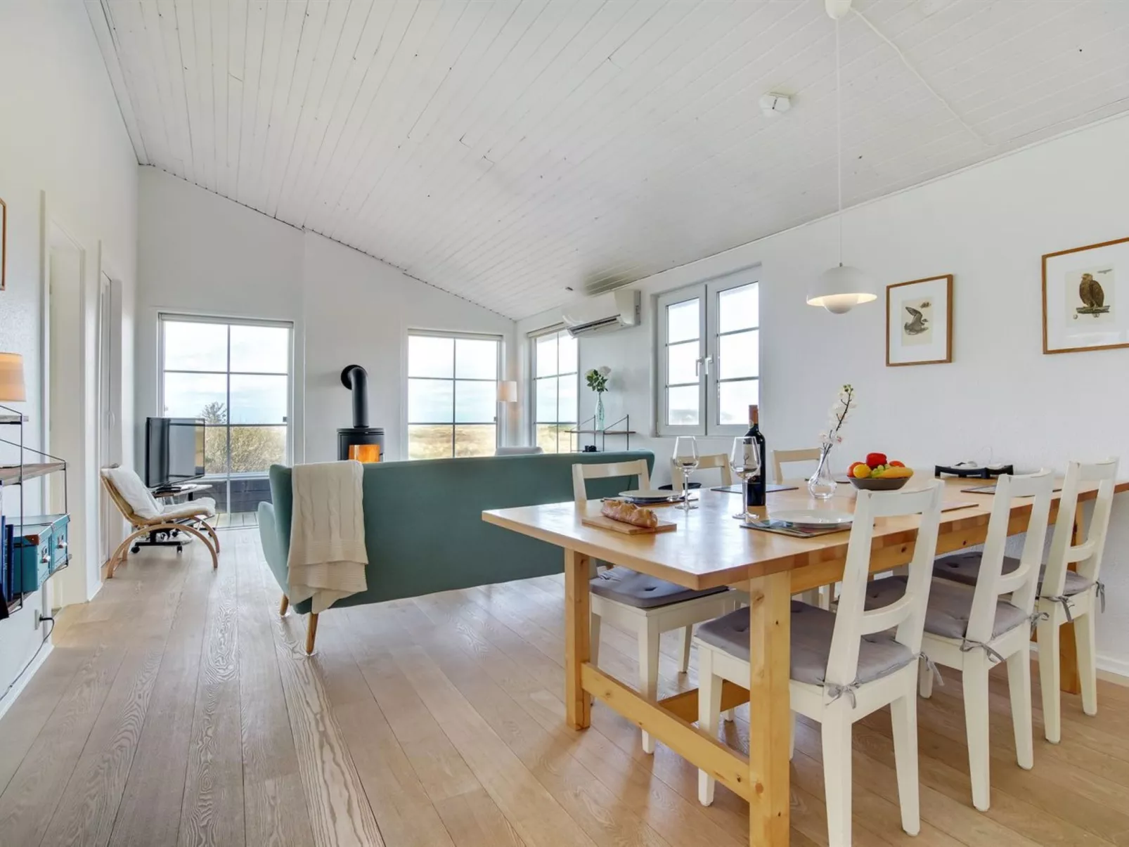 "Zaharinka" - 300m from the sea-Binnen