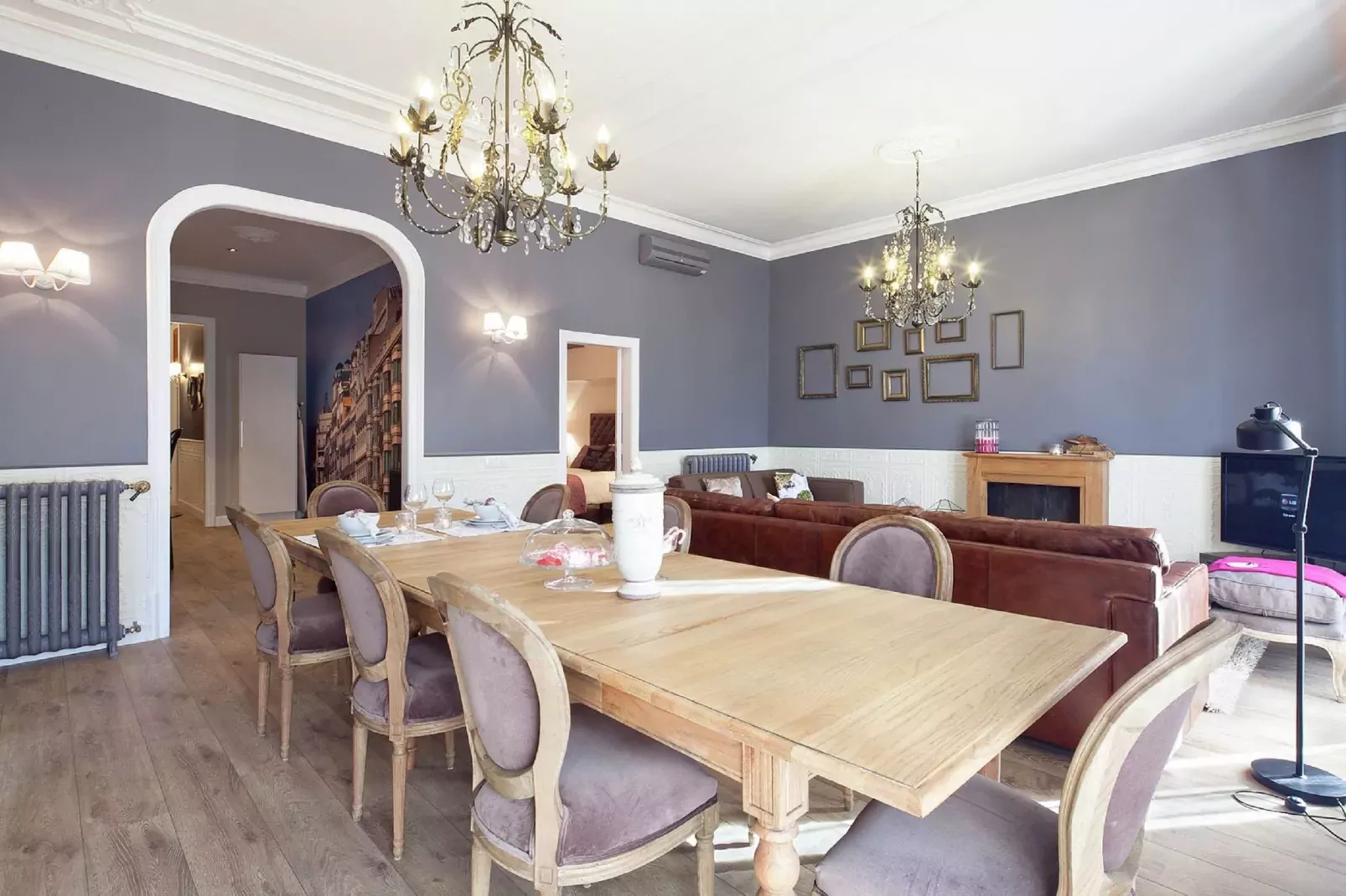 Catalunya Palace Apartment-Eetkamer