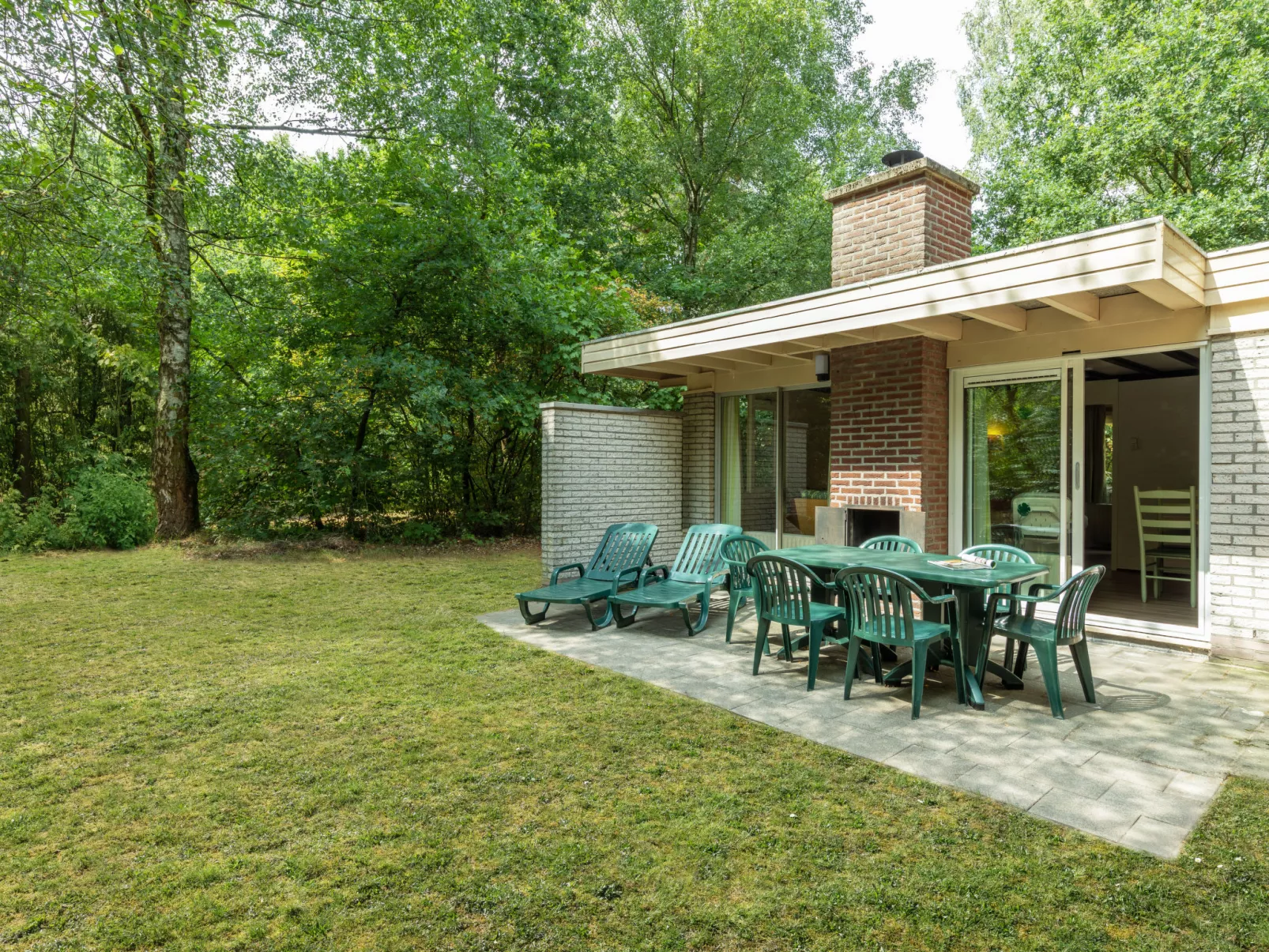 Comfort Cottage-Buiten