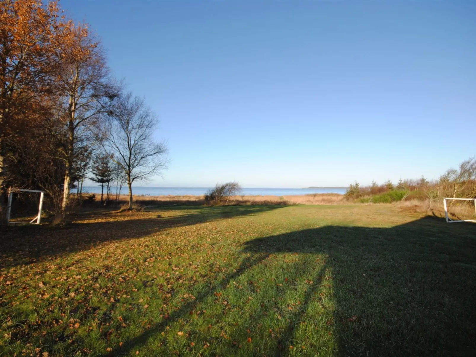 "Elis" - 90m to the inlet-Buiten