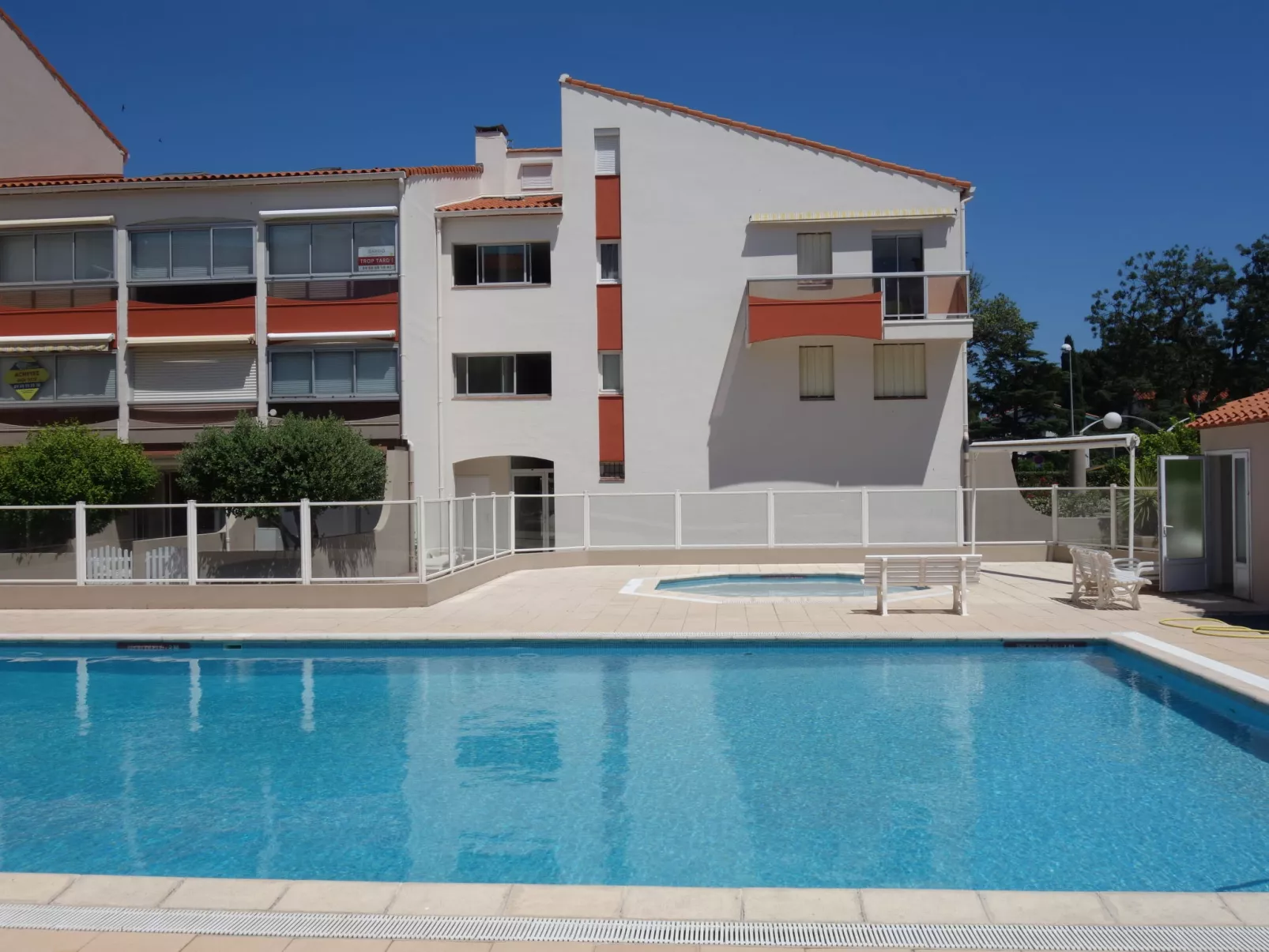 Les Golfes Clairs-Buiten