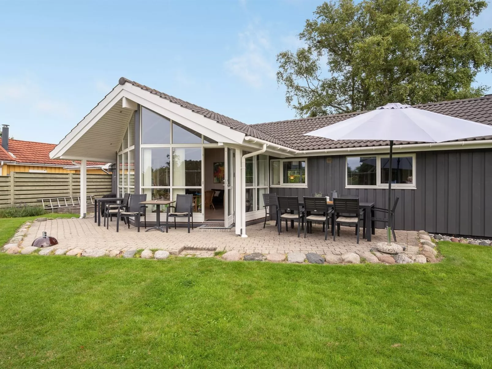 "Tashina" - 200m from the sea-Buiten