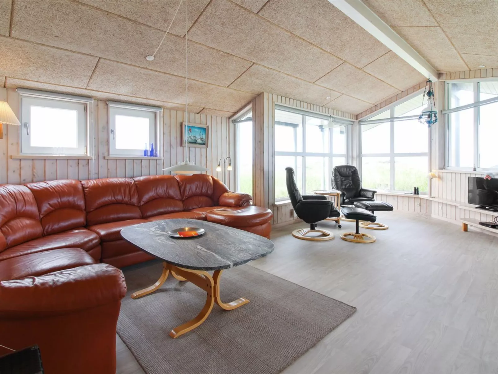 "Edwin" - 400m from the sea-Binnen