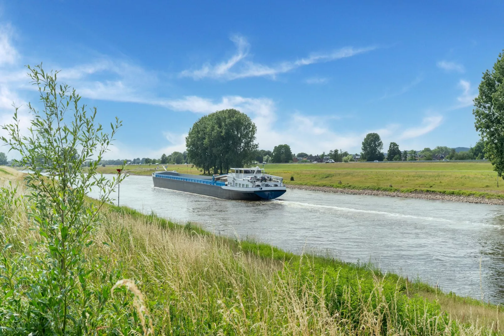 Villa Oosterhout-Gebieden zomer 1km