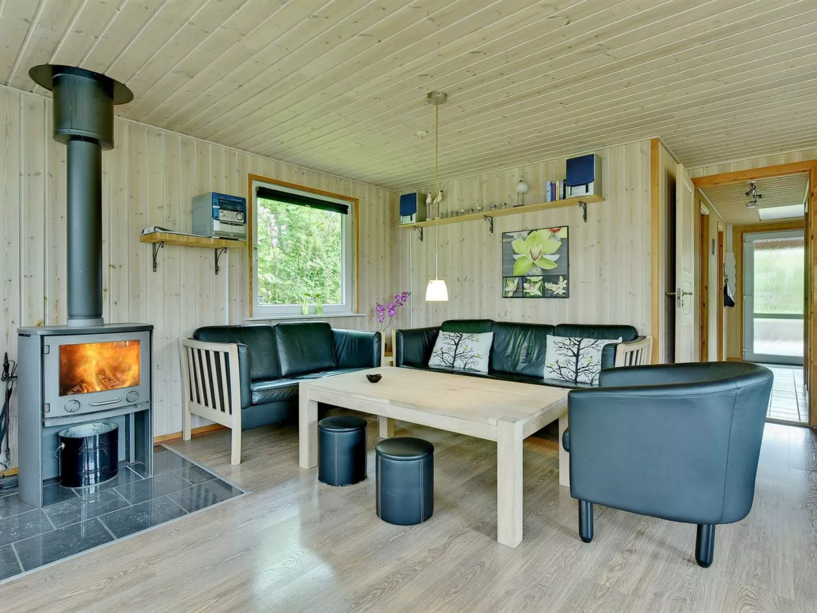 "Peder" - 950m from the sea-Binnen
