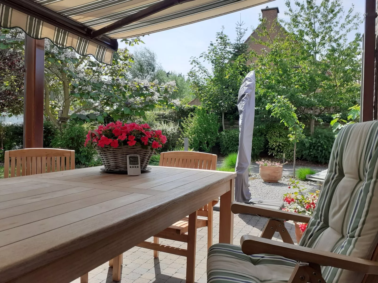 Villa Kievit with sauna and parking