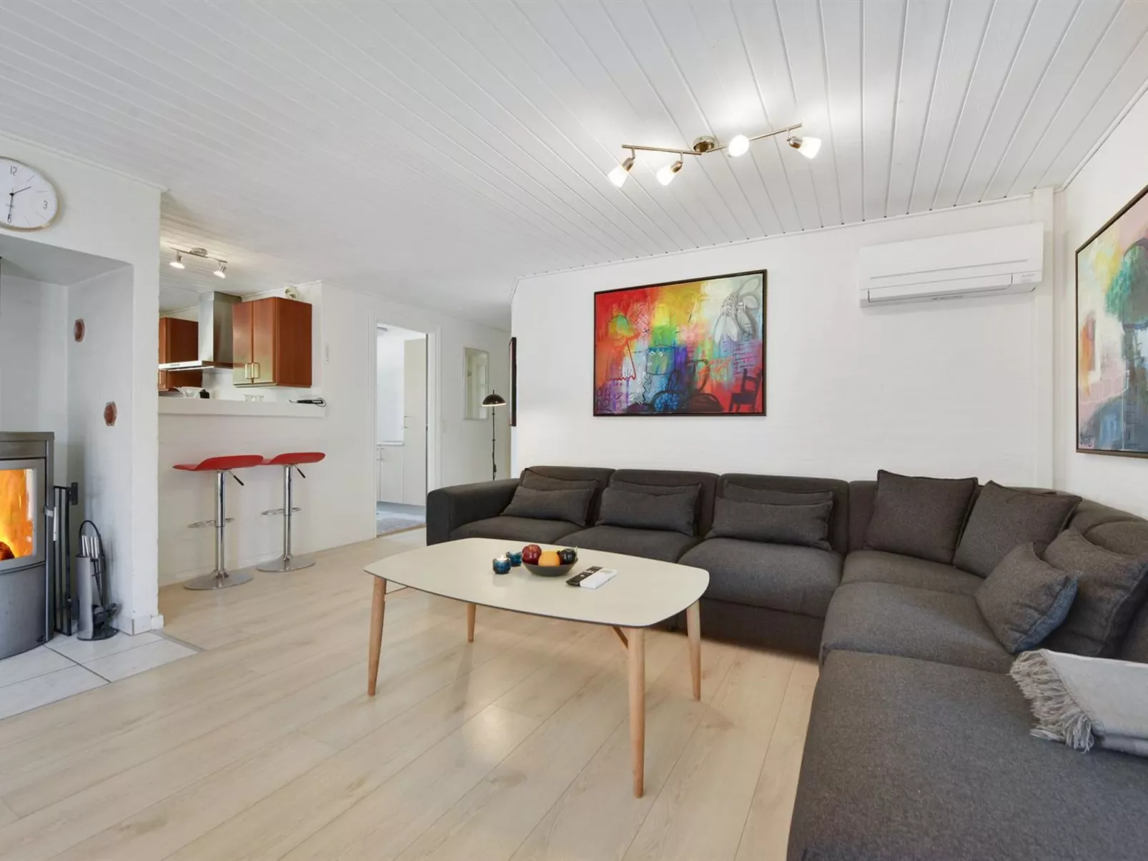 "Jorkin" - 1.8km from the sea-Binnen