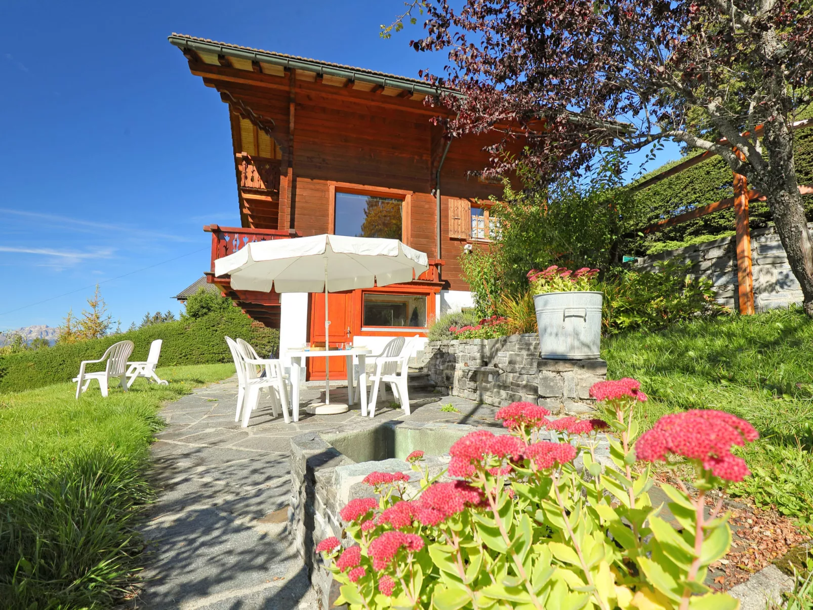 Chalet Zan-Fleuron-Buiten