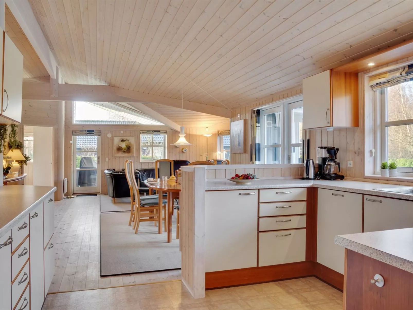 "Goodje" - 750m from the sea-Binnen