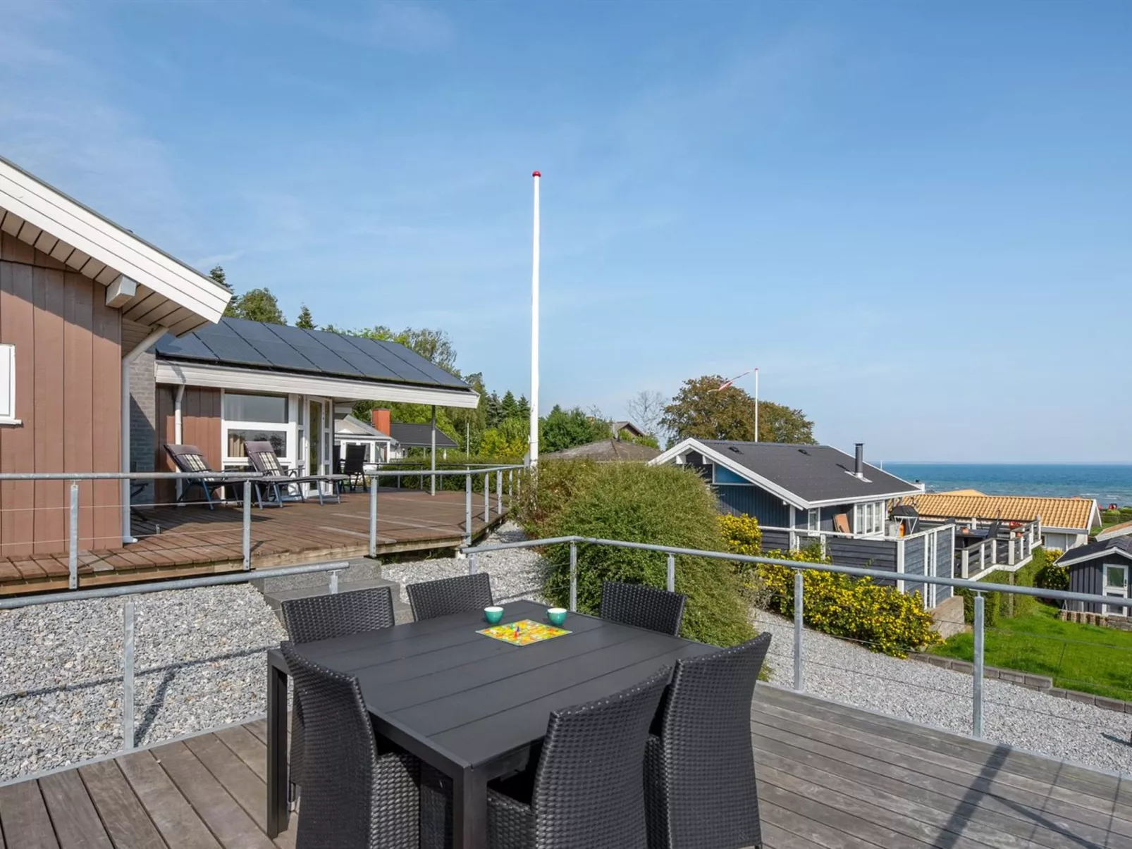 "Ebbeline" - 150m from the sea-Buiten