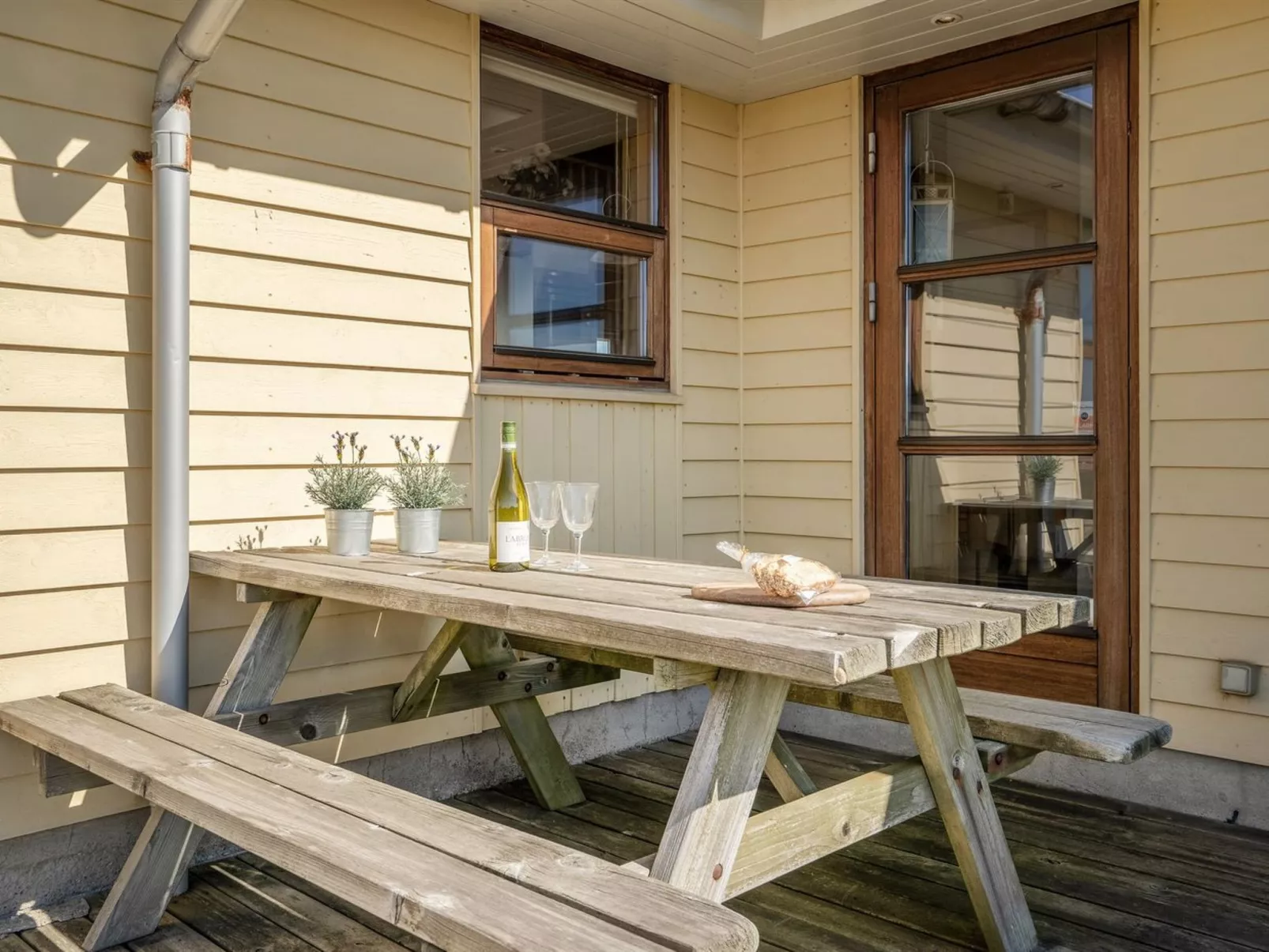"Fam" - 300m from the sea-Buiten