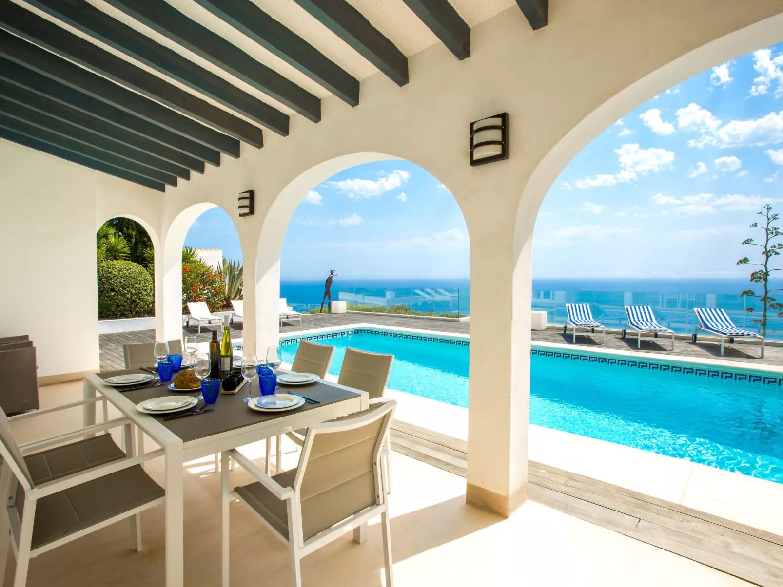 Villa Terrace sur Mer-Buiten