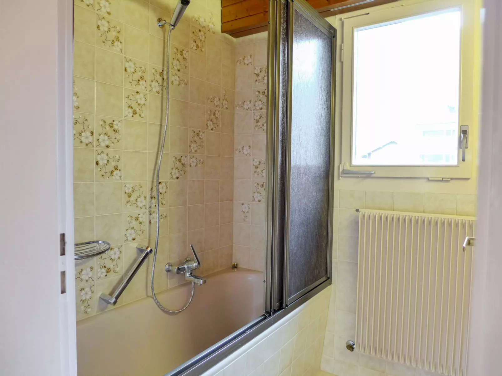 Chalet Dori-Binnen