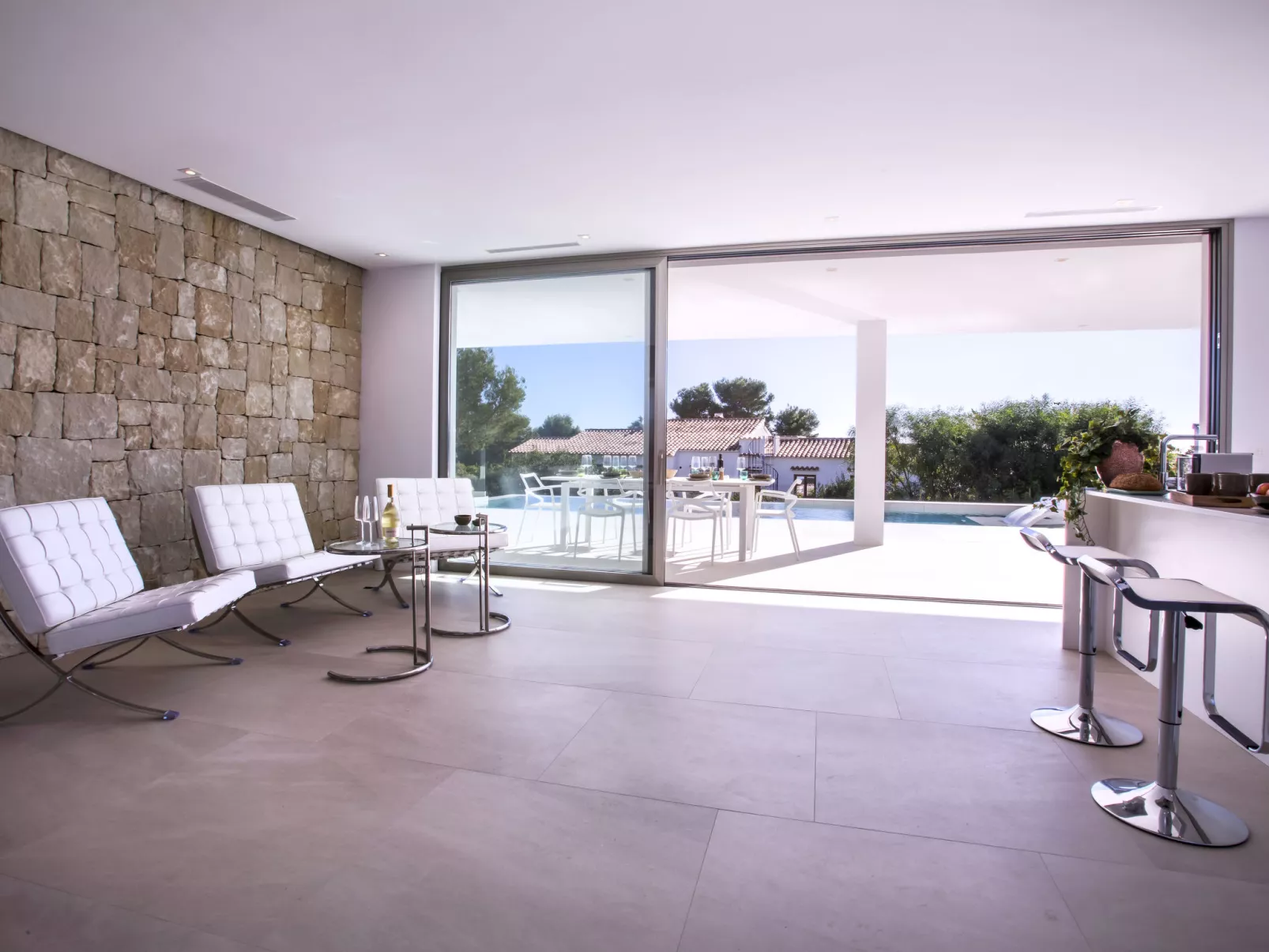 Villa Halcon al Mar-Binnen