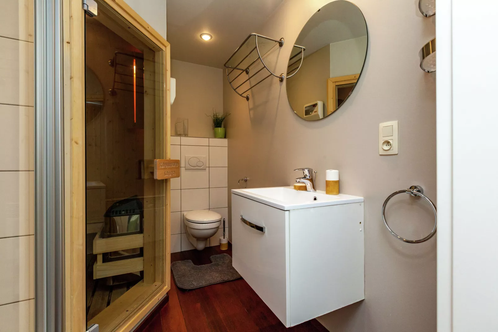 Chalet Orange-Badkamer