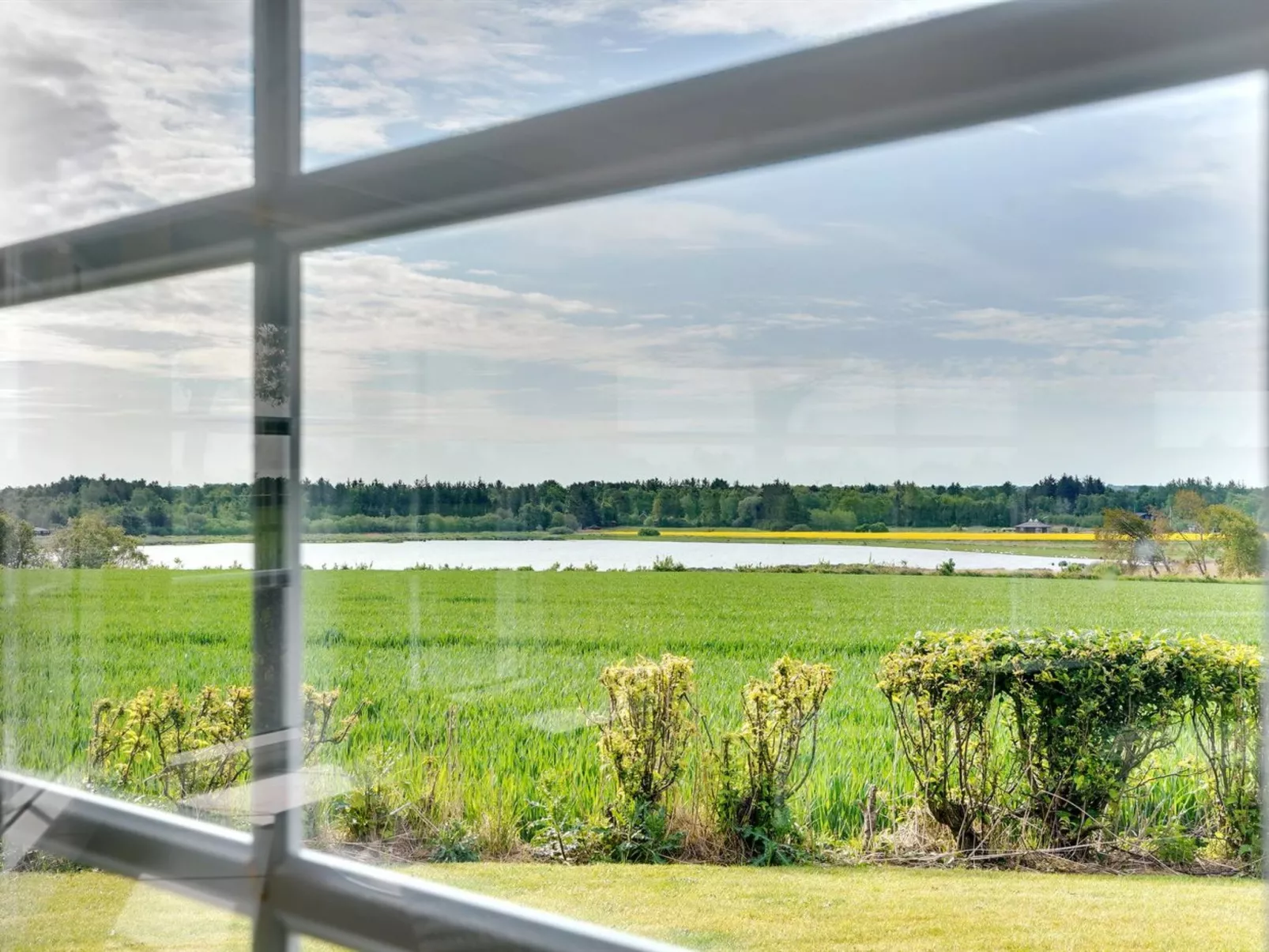 "Jügen" - 900m to the inlet-Buiten