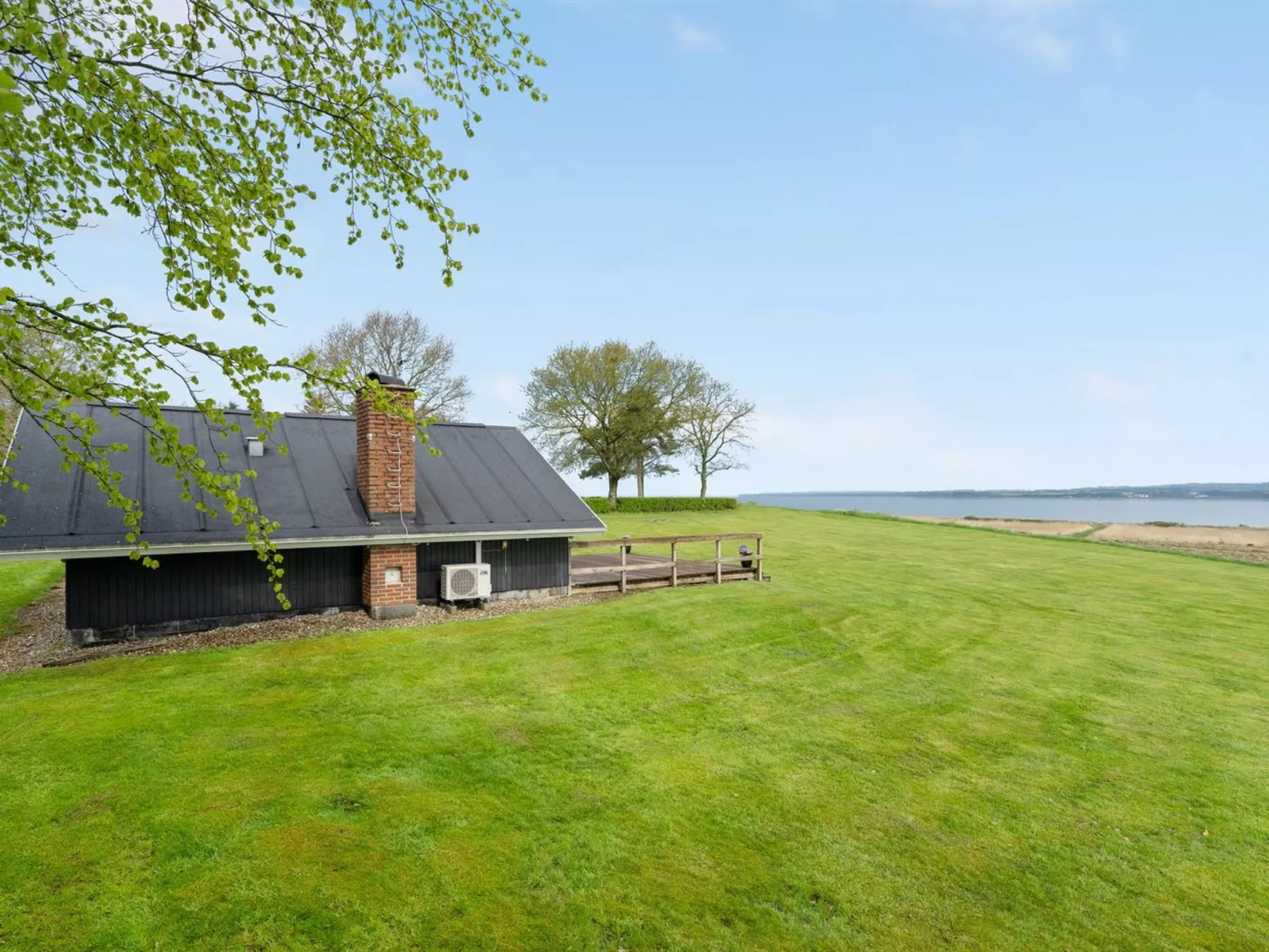 "Henrieke" - 250m to the inlet-Buiten