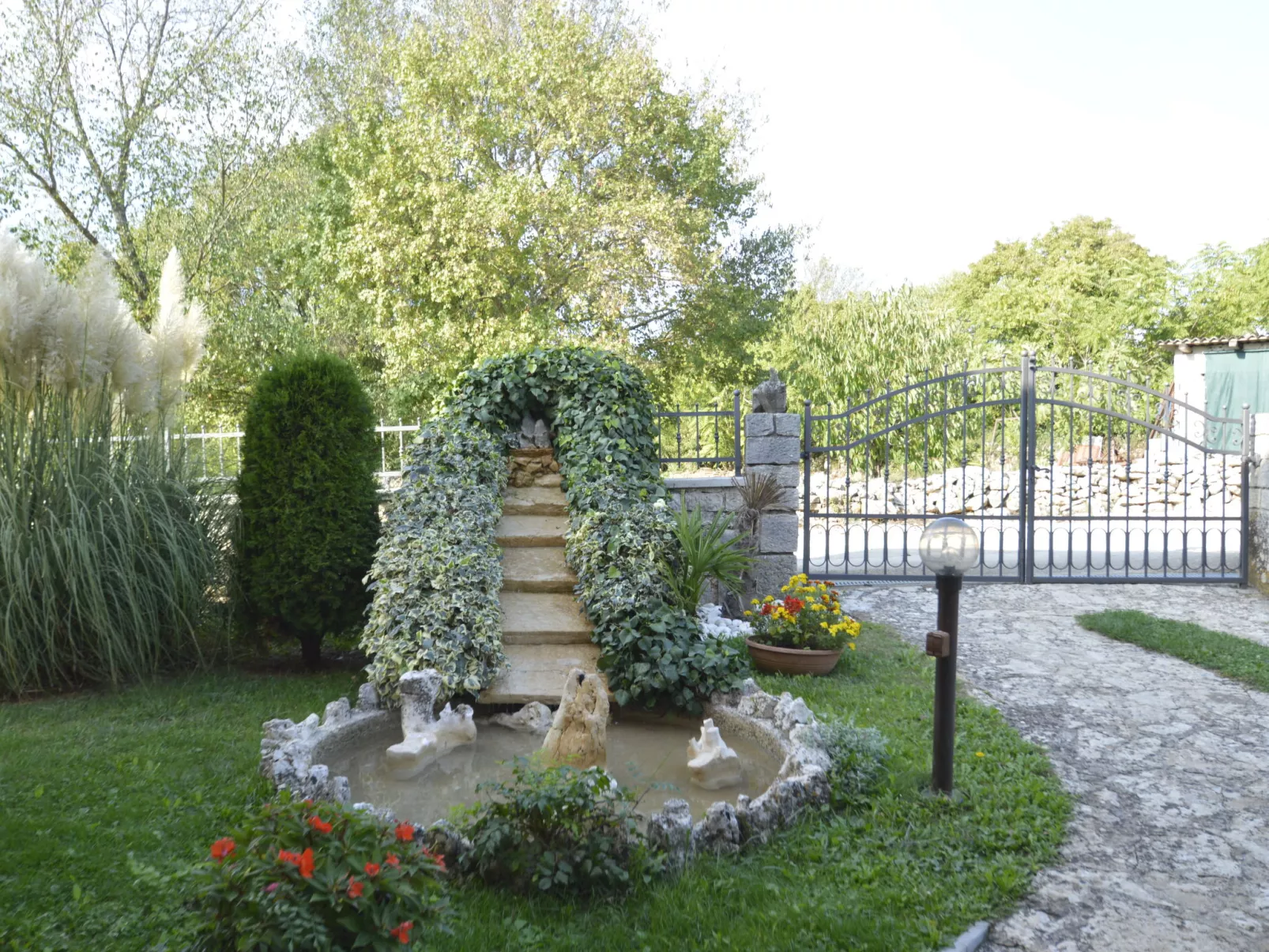 Cekić-Buiten