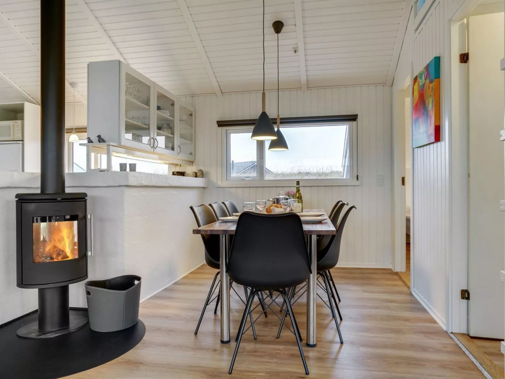 "Hilkka" - 500m from the sea-Binnen