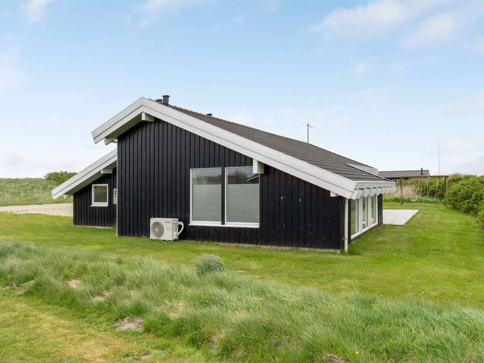 "Hilkka" - 500m from the sea-Buiten