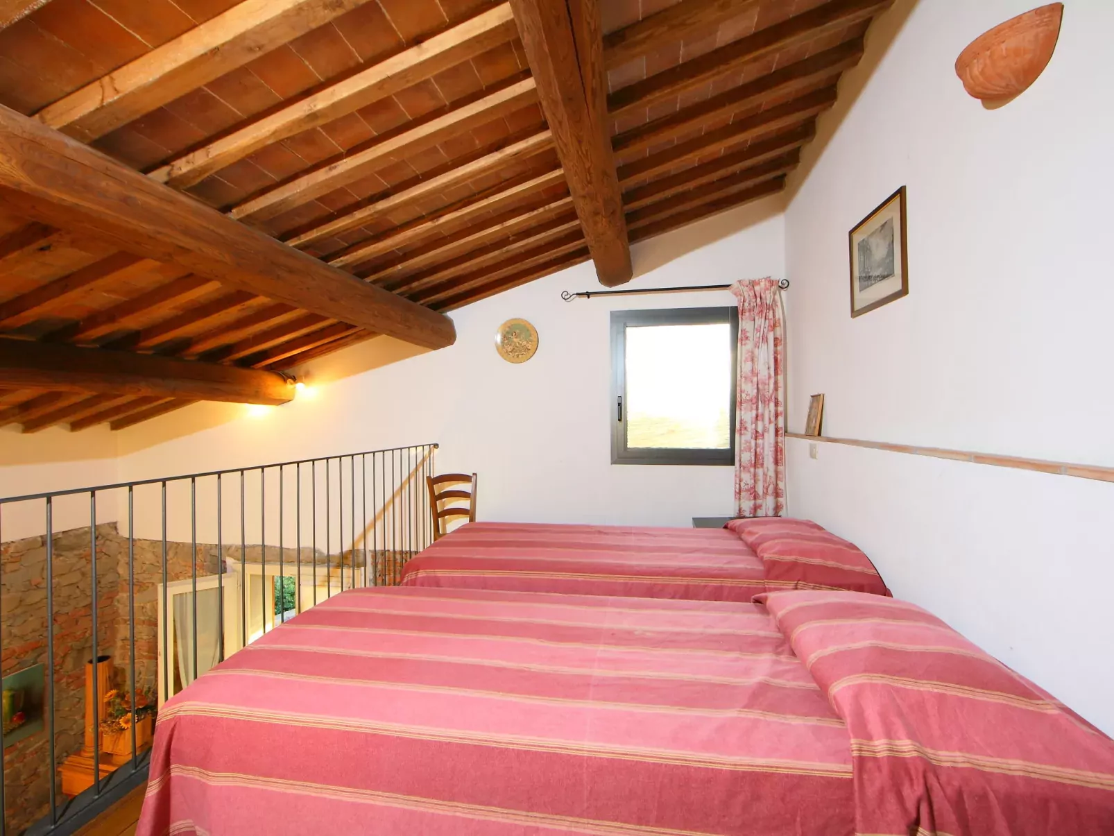 Tenuta La Colonna-Binnen