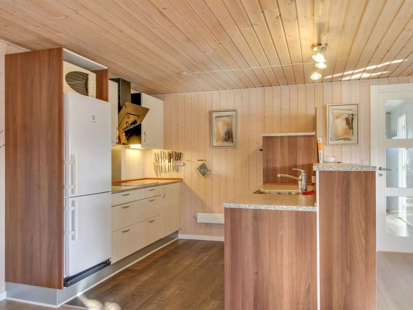 "Ottar" - 400m from the sea-Binnen
