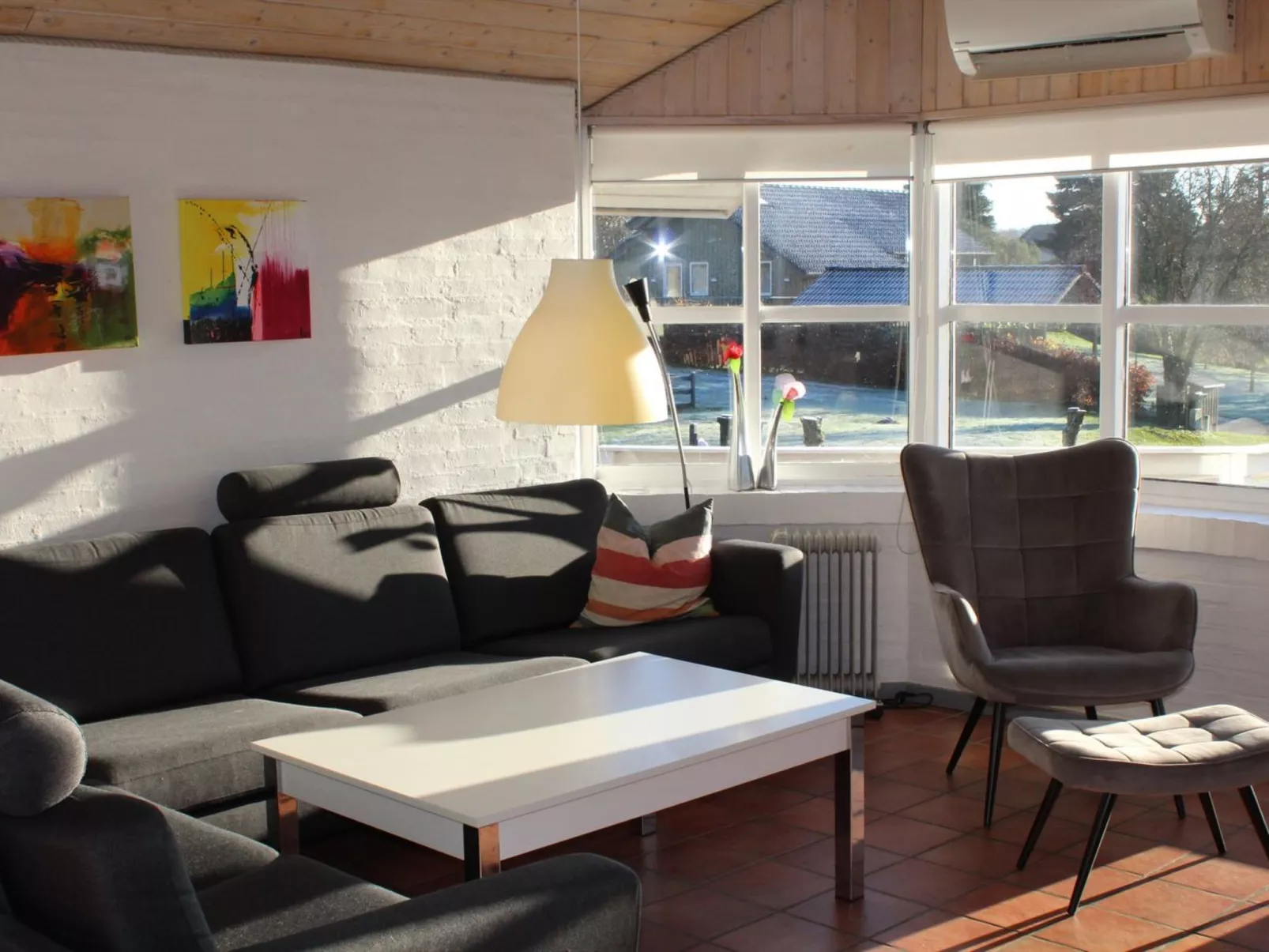"Berglind" - 850m from the sea-Binnen