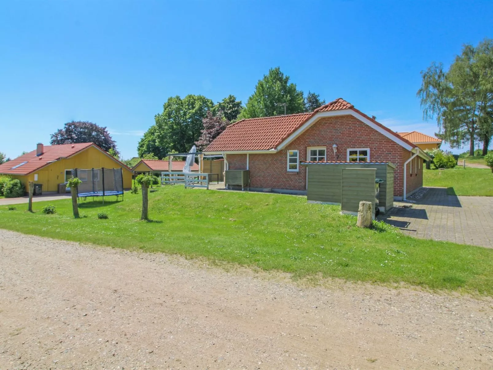 "Berglind" - 850m from the sea-Buiten