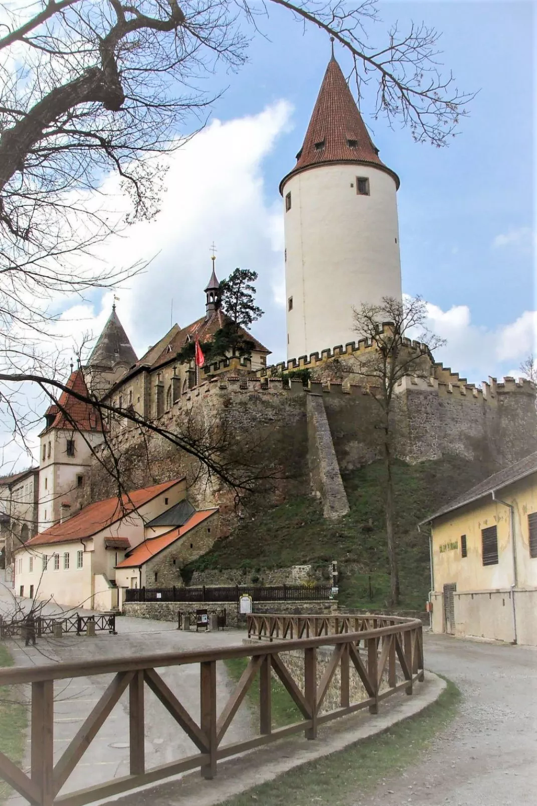 Lány-Buiten
