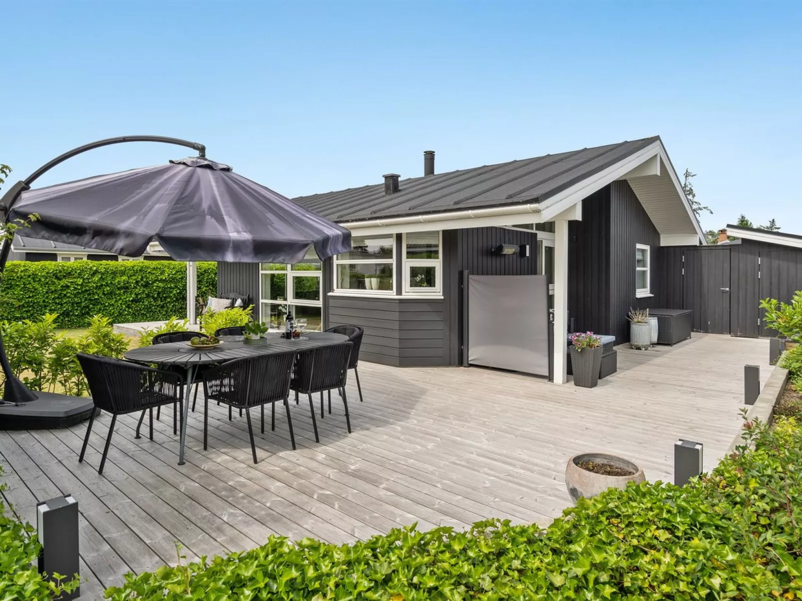 "Sjarlotte" - 100m from the sea