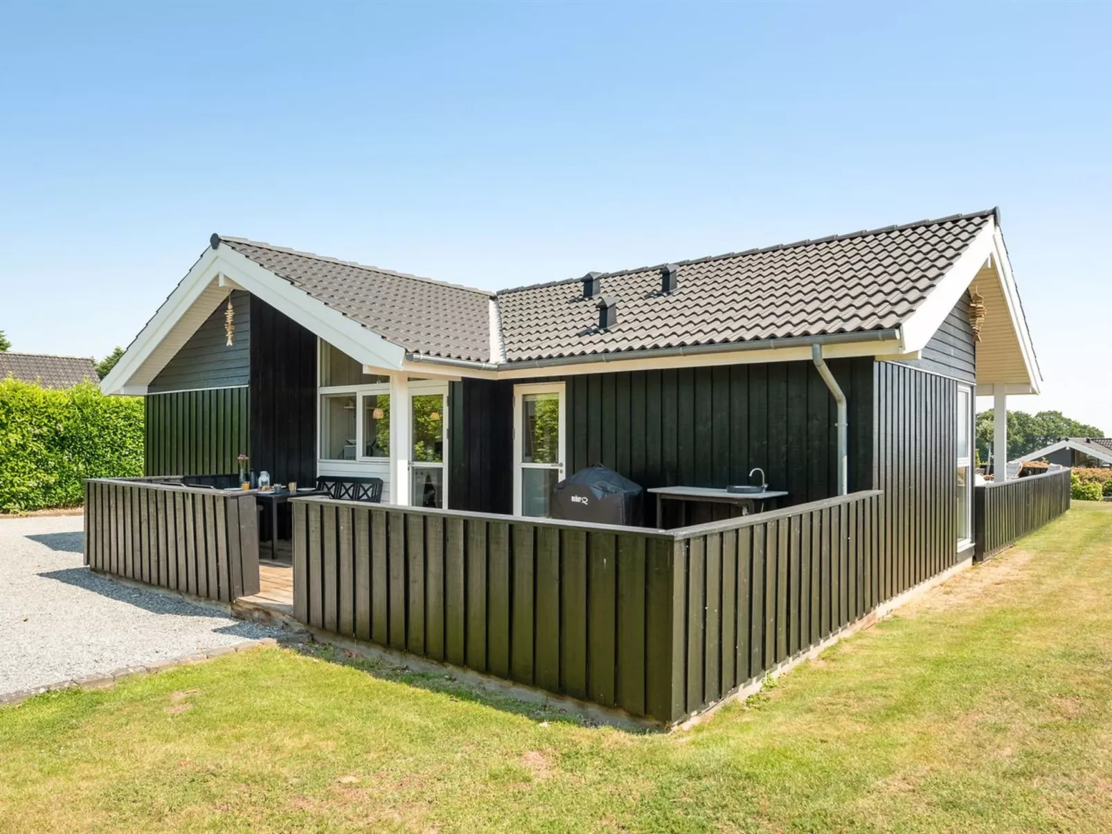 "Fridtjof" - 100m from the sea-Buiten