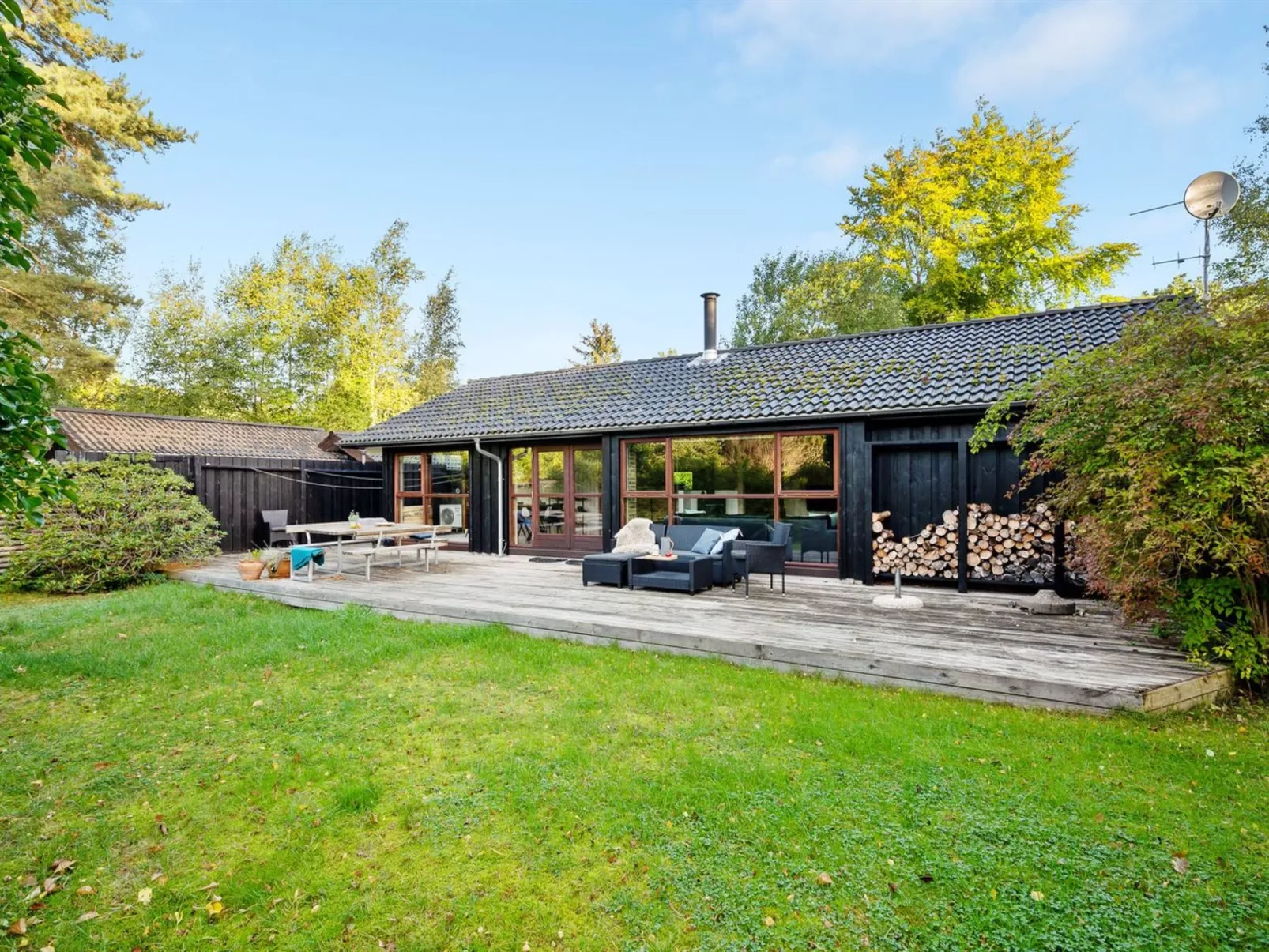 "Gustine" - 300m from the sea-Buiten