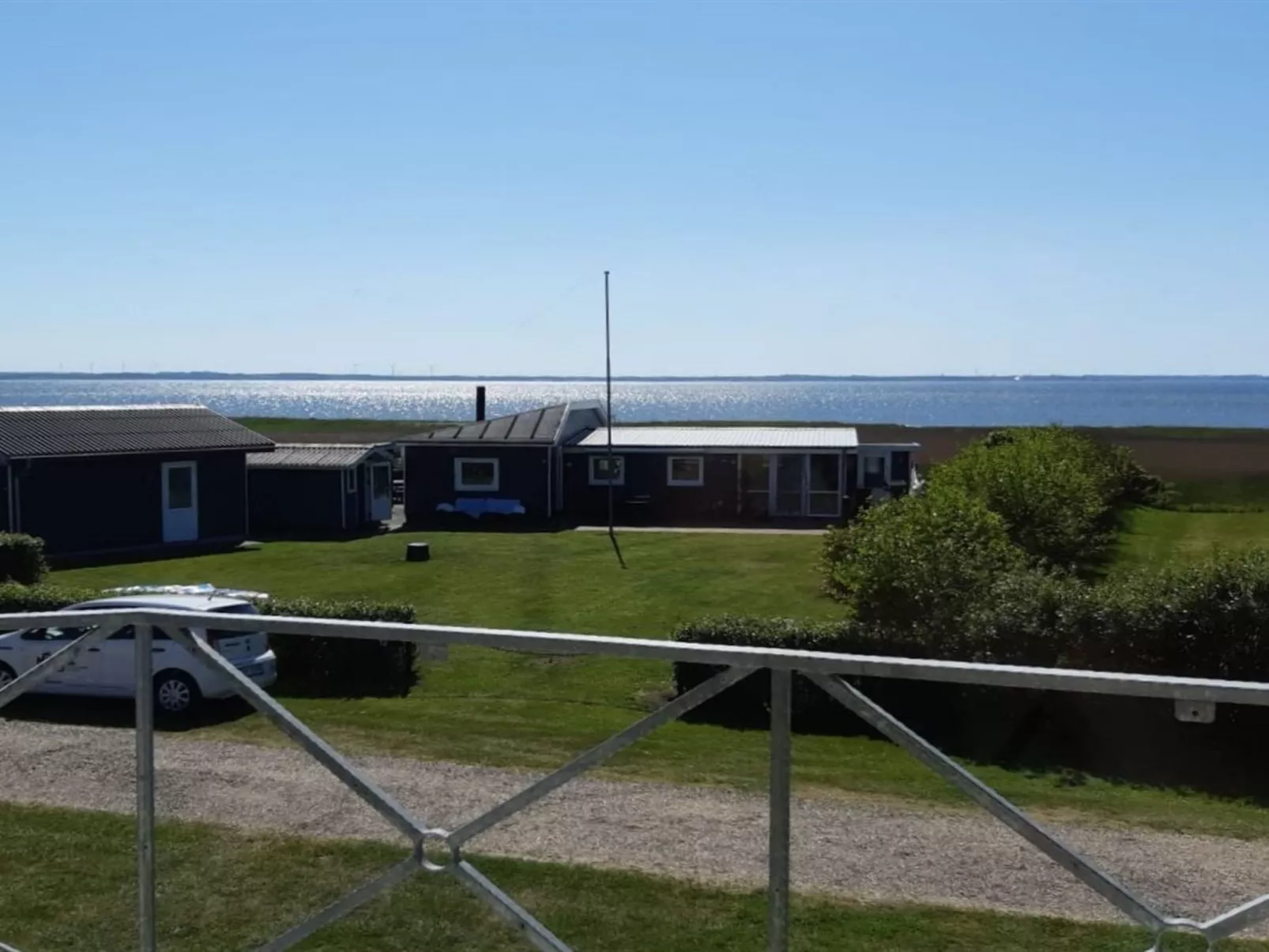 "Dunja" - 200m to the inlet-Binnen