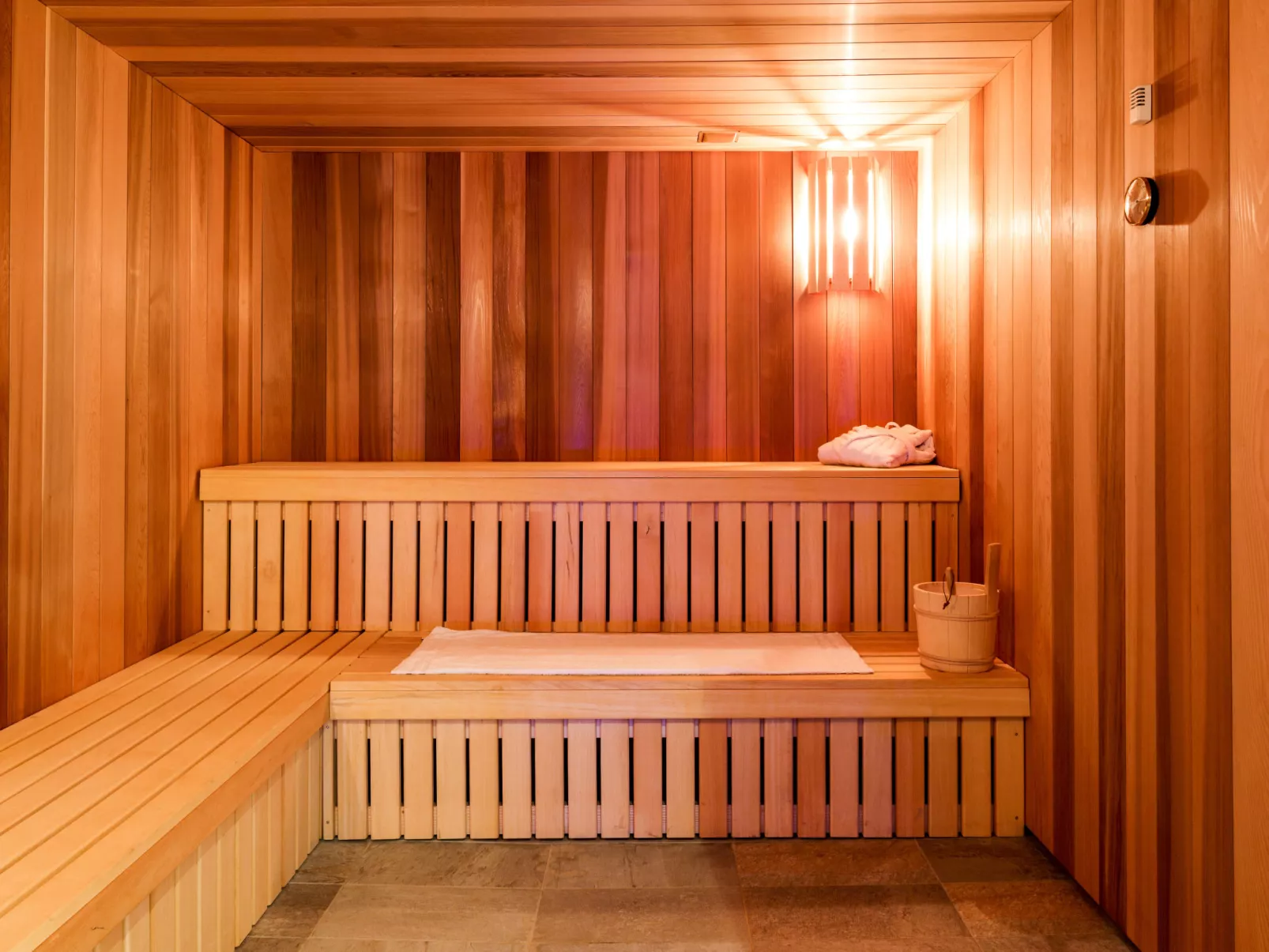 CGH Rés&Spa La Grange aux Fées-Binnen