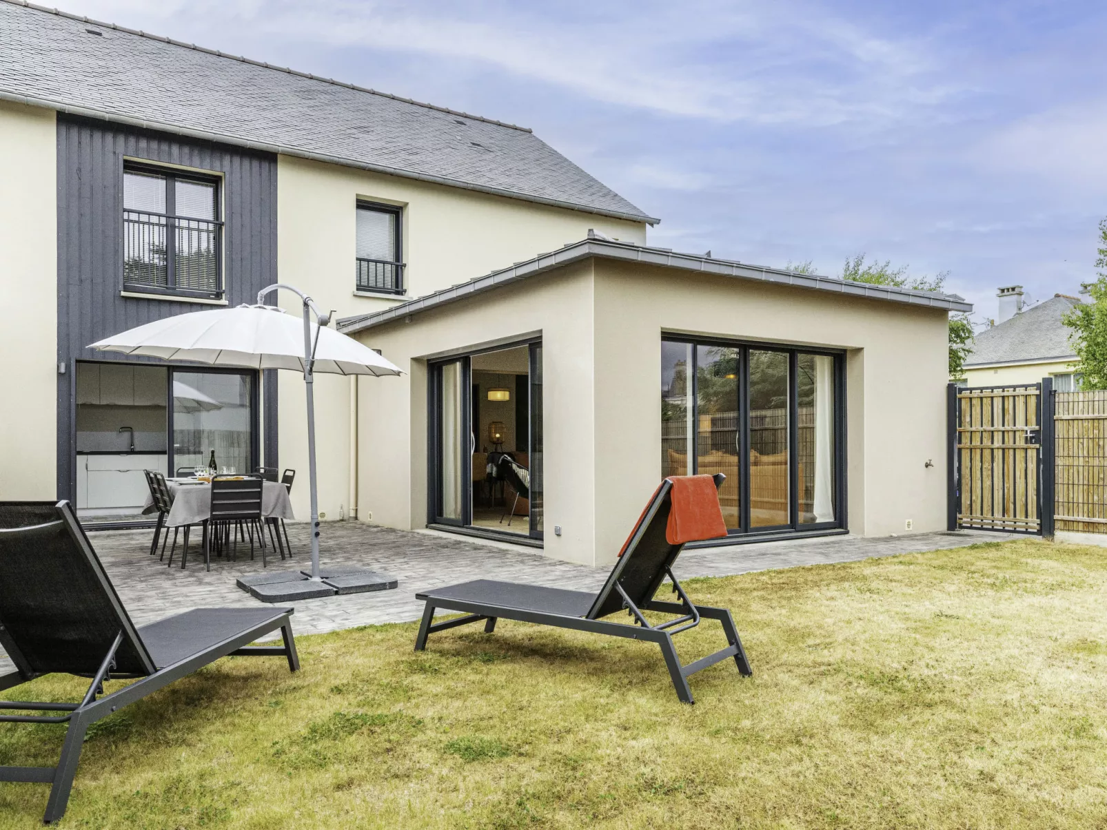 Maison les Dunes-Buiten
