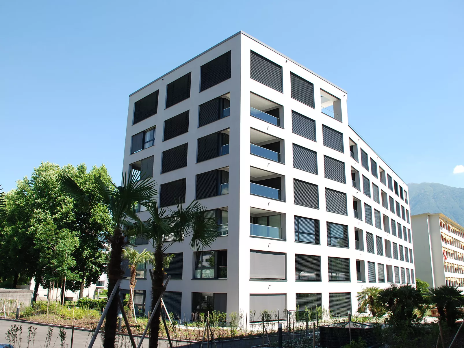 LaVille B-2-3-Buiten