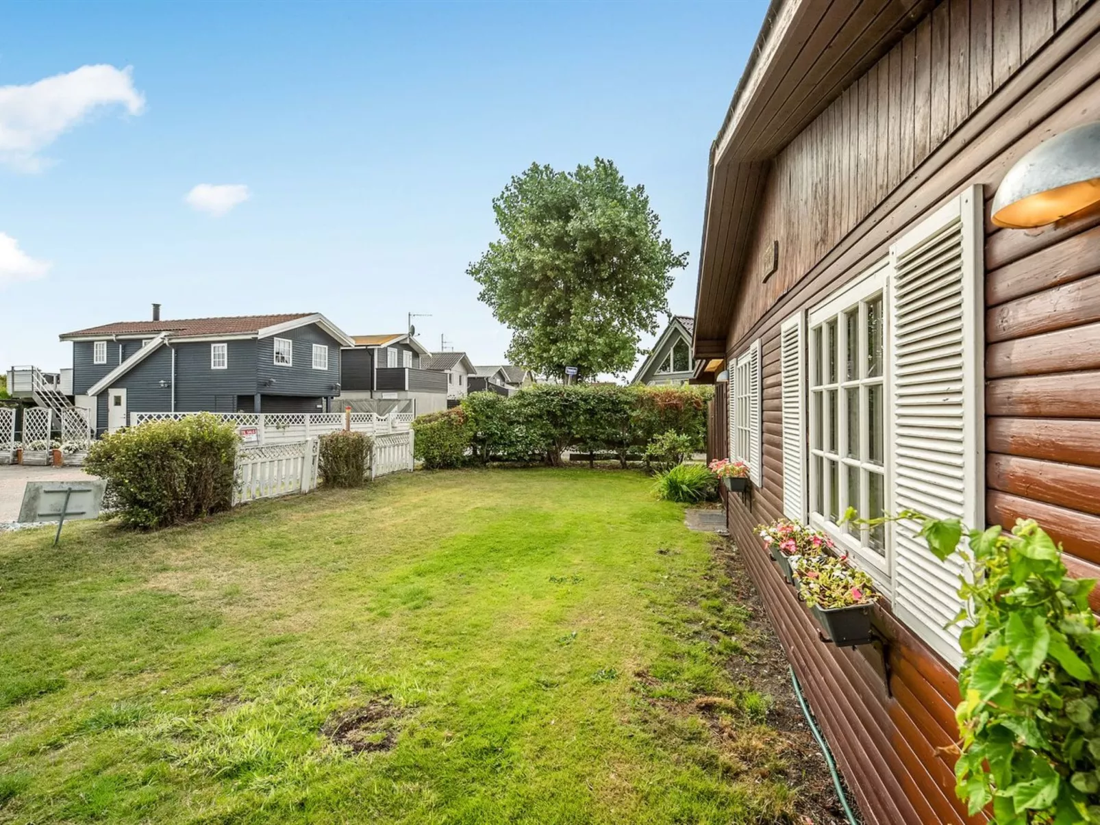 "Neea" - 40m from the sea-Buiten