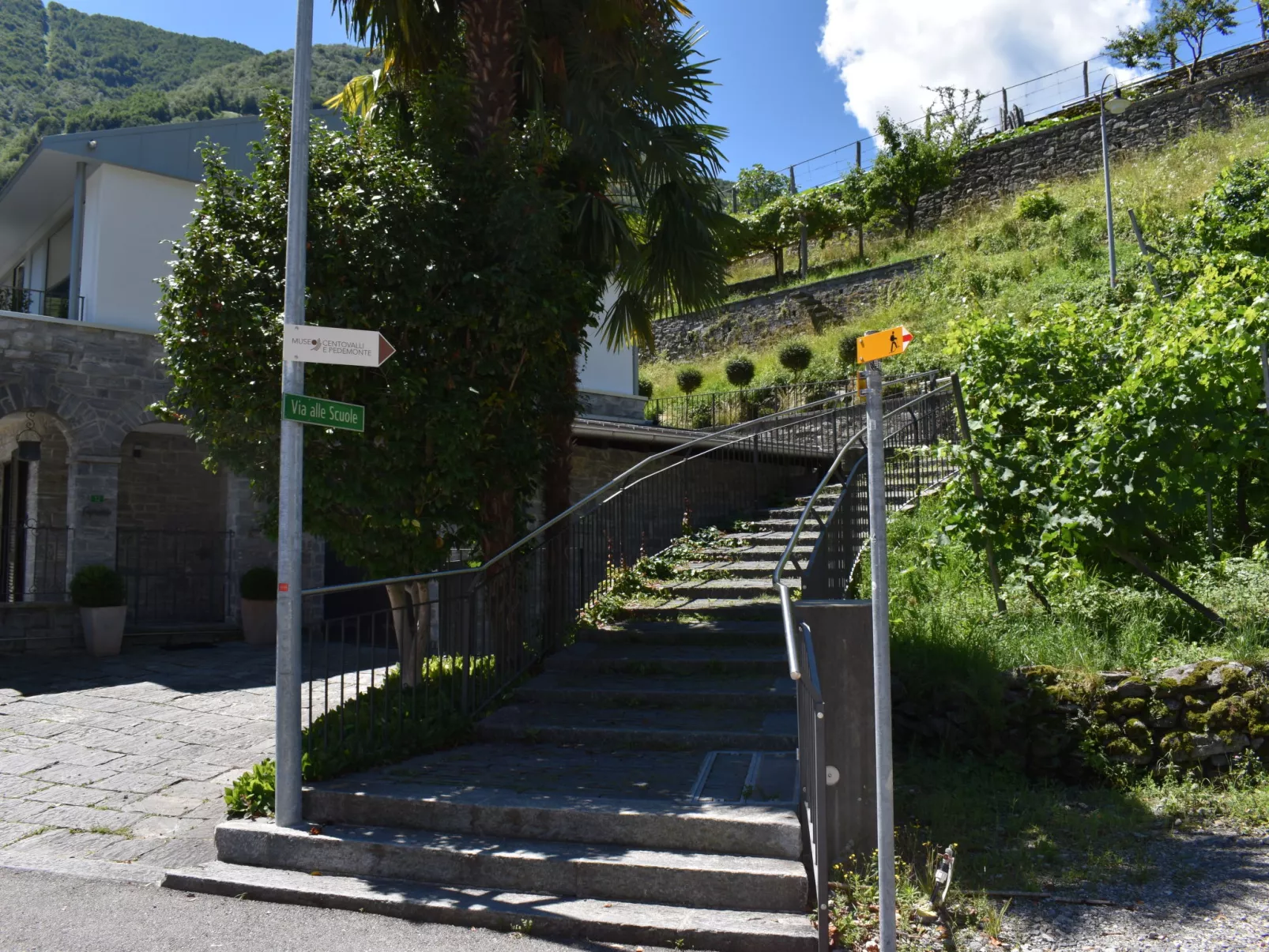 Capriccio 16 Pergola-Buiten